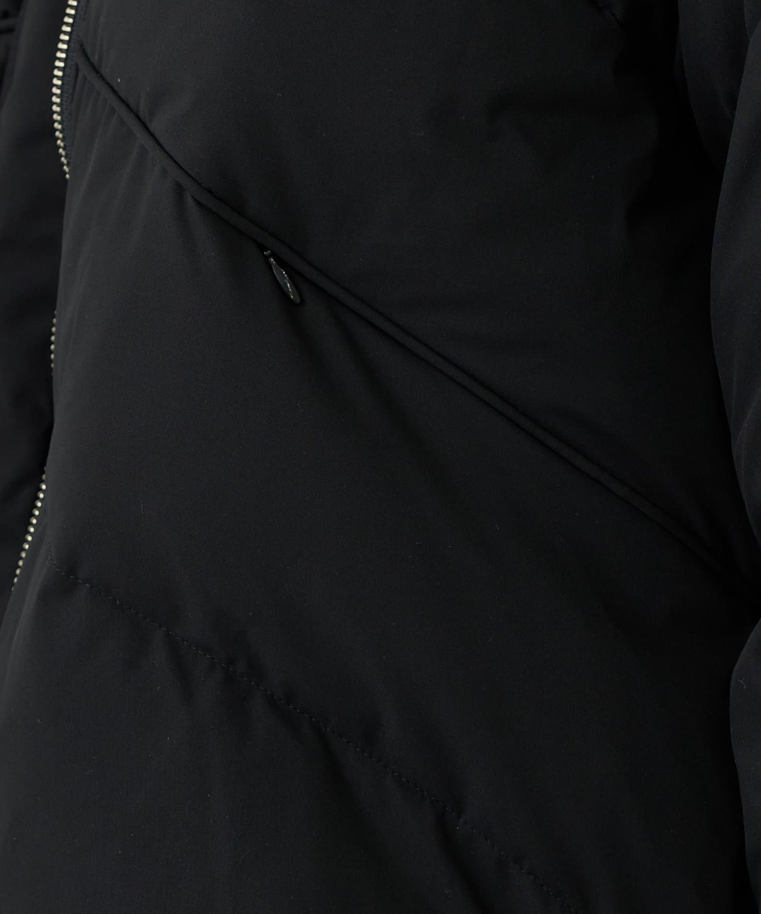 un dix cors(アンディコール) 《軽くて着やすい》ストレッチカシュネックピュアダウン