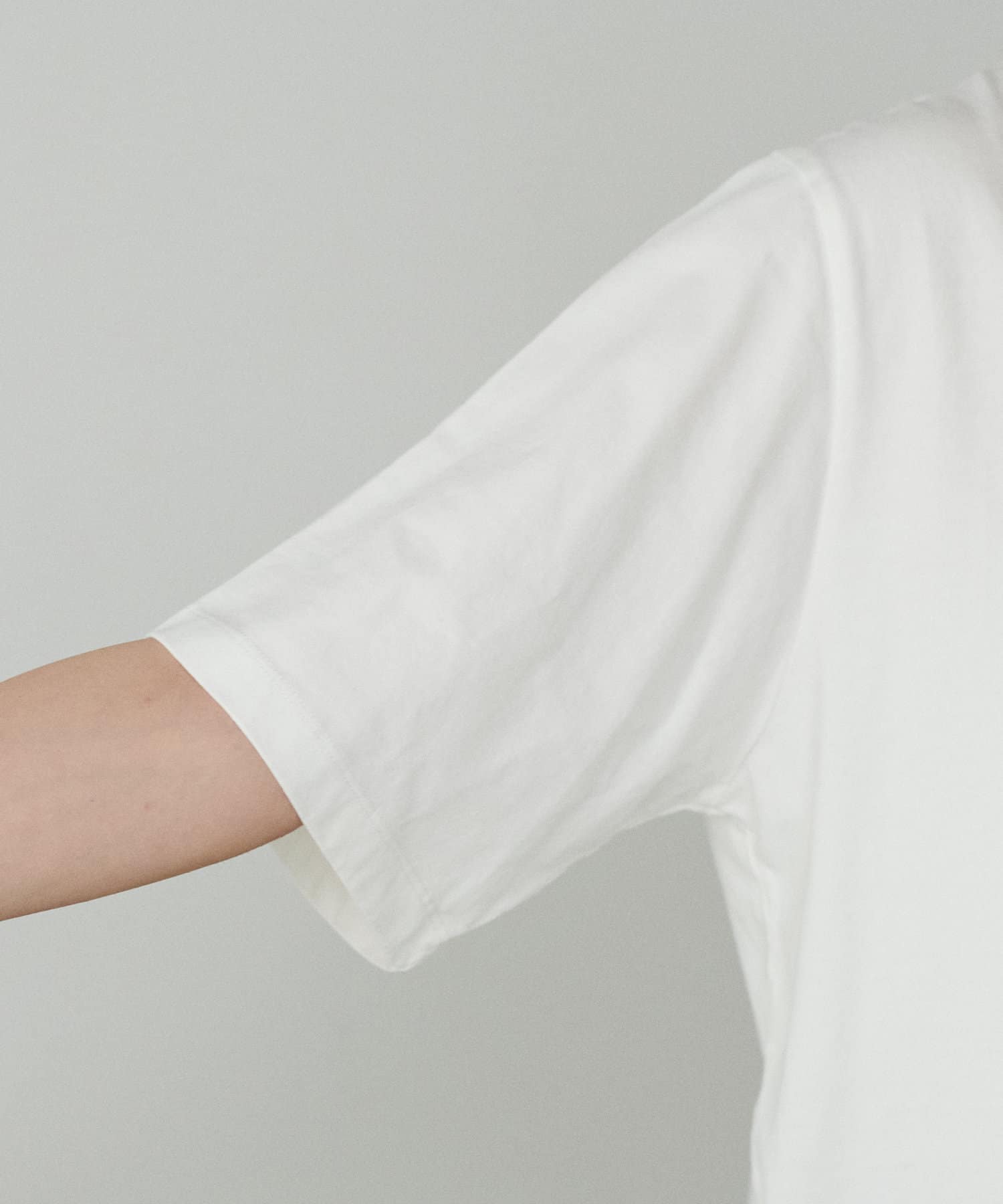 LARUTA(ラルータ) ロゴ×フォトT〈サスティナブル企画〉