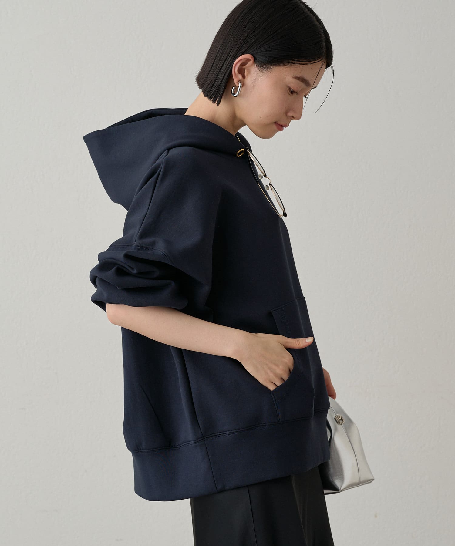 OUTLET(アウトレット) 【Loungedress】ポンチフーディー