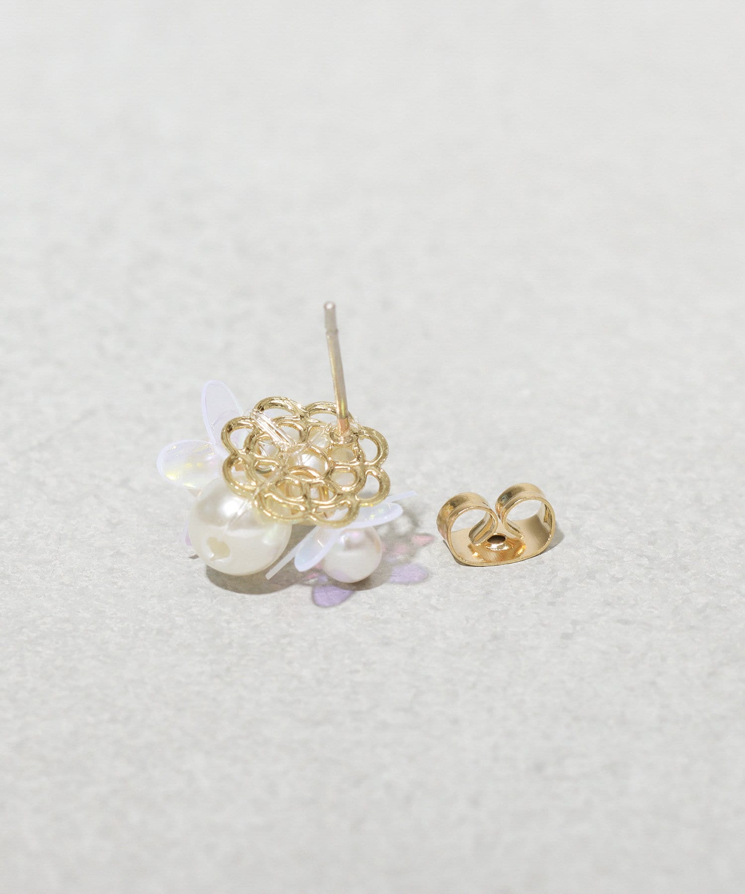 3COINS(スリーコインズ) パールビジューピアス
