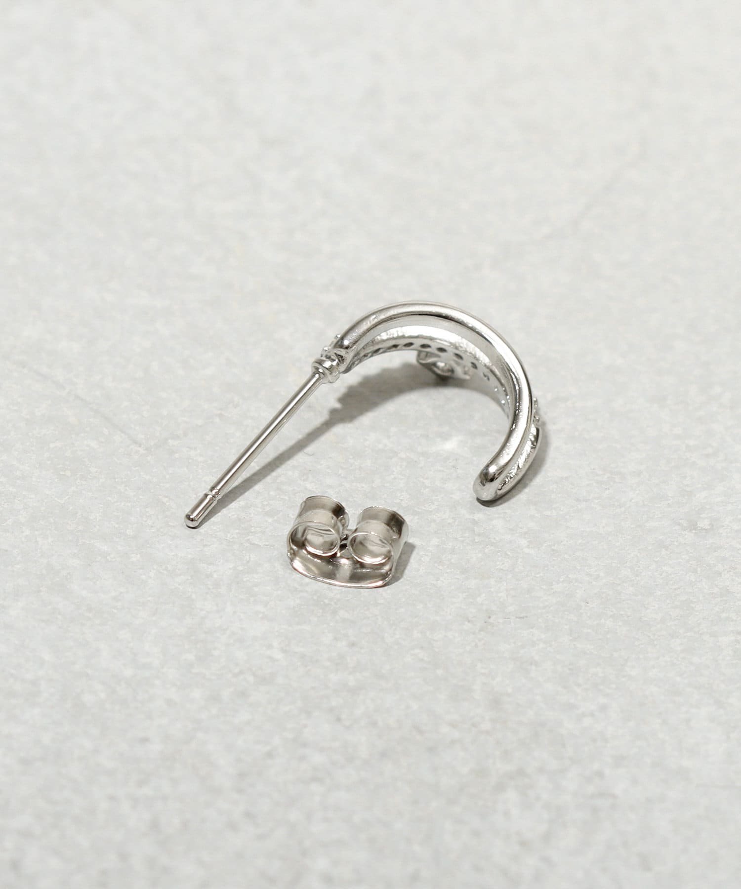 3COINS(スリーコインズ) キラキラフープメタルピアス