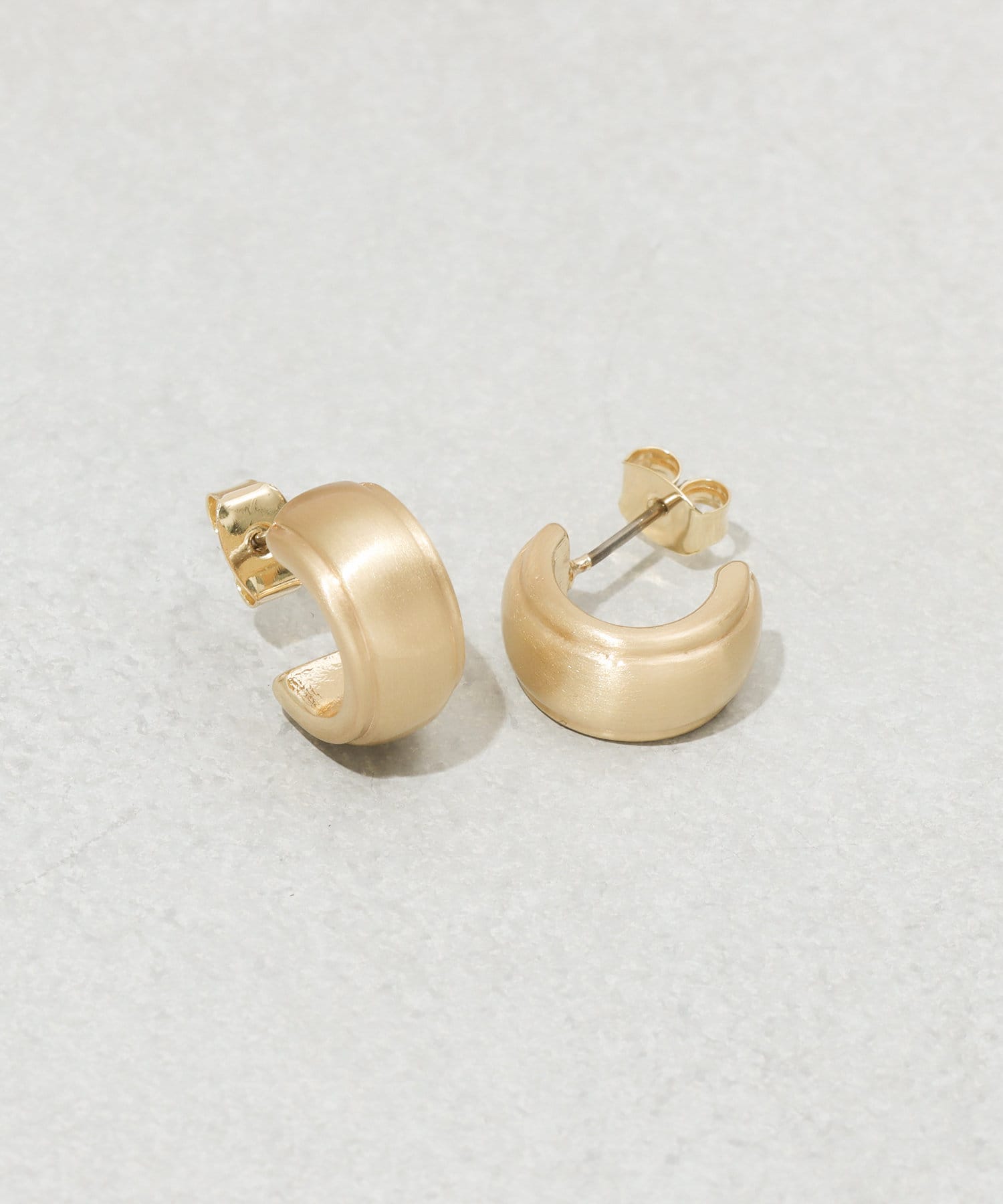 3COINS(スリーコインズ) メタルフープピアス