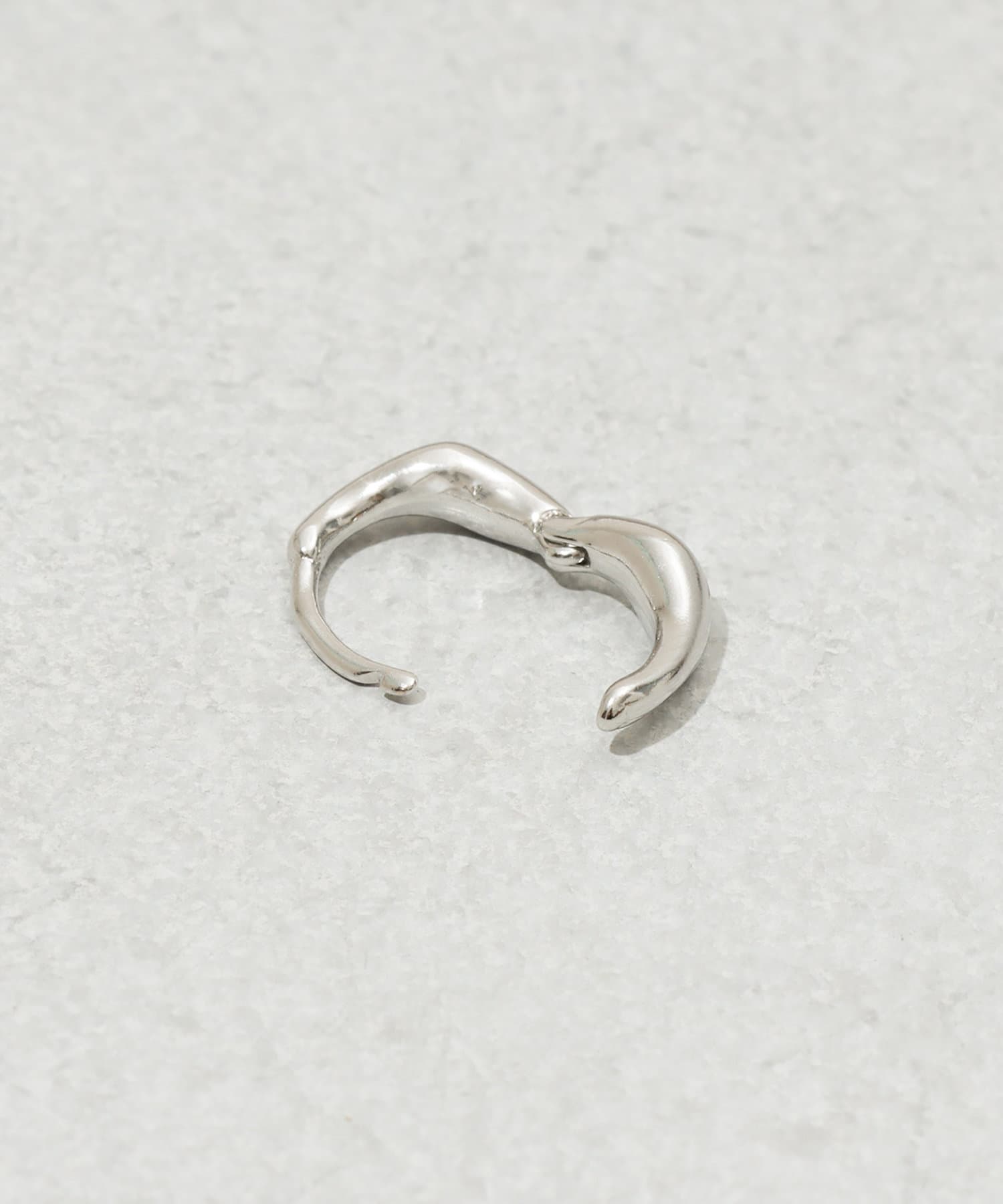 3COINS(スリーコインズ) イビツデザインメタルワンタッチピアス
