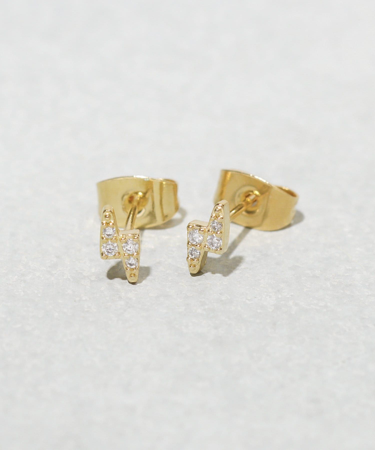 3COINS(スリーコインズ) ミニサンダーピアス