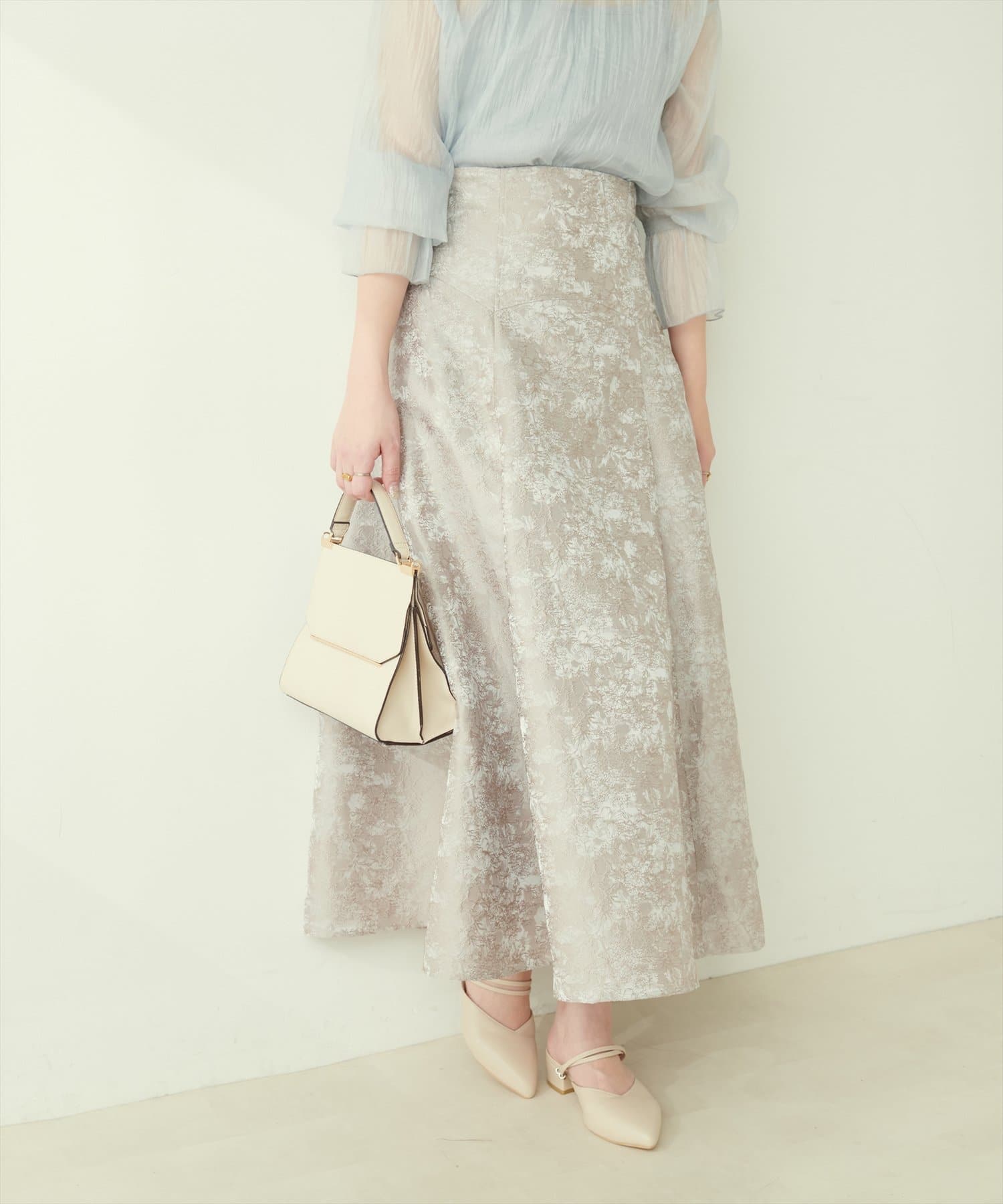 NICE CLAUP / OLIVE des OLIVE OUTLET(ナイスクラップ  / オリーブ デ オリーブ アウトレット) 【natural couture】フラワージャガードスカート