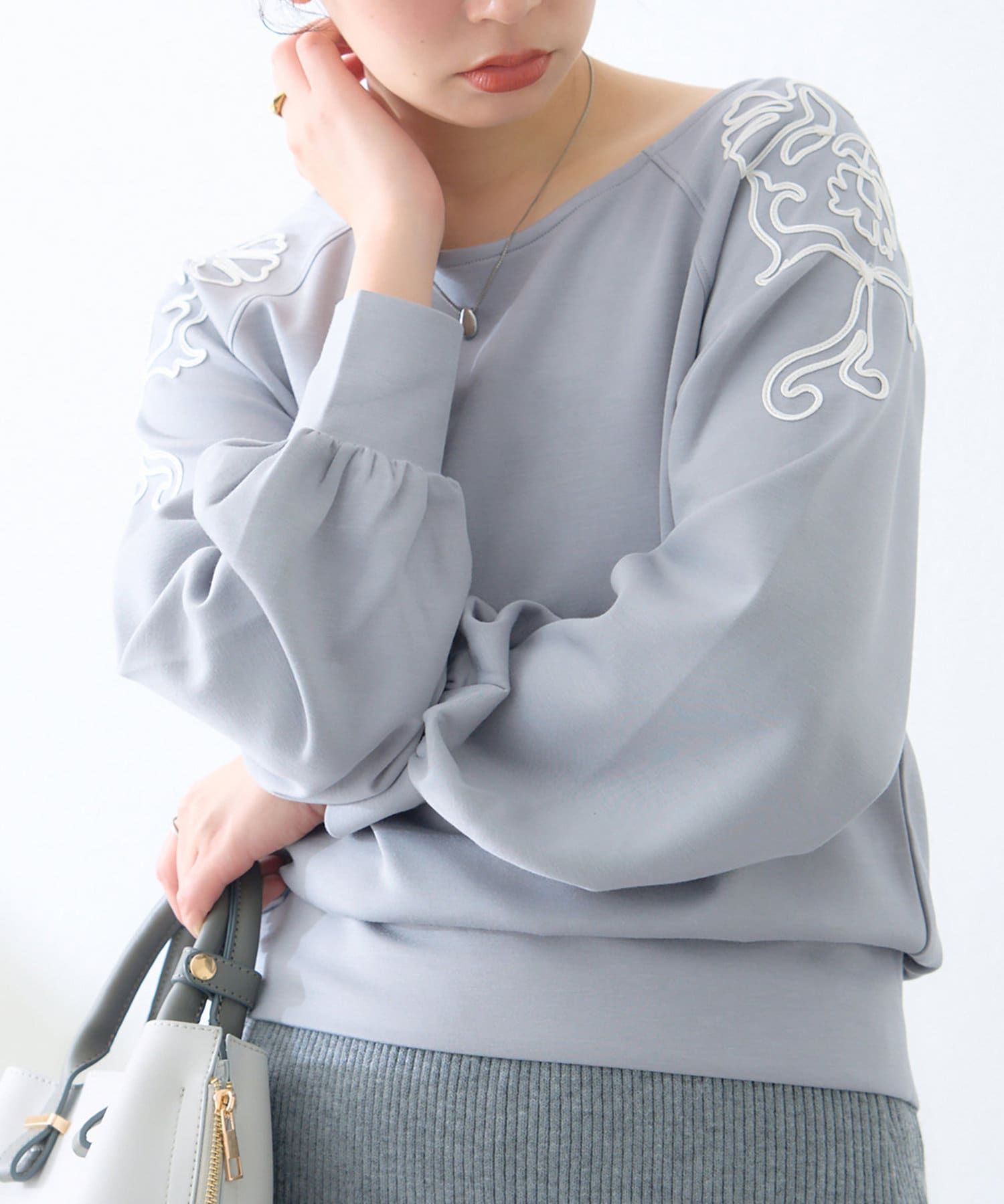 NICE CLAUP / OLIVE des OLIVE OUTLET(ナイスクラップ  / オリーブ デ オリーブ アウトレット) 【natural couture】コード刺しゅうカットソー
