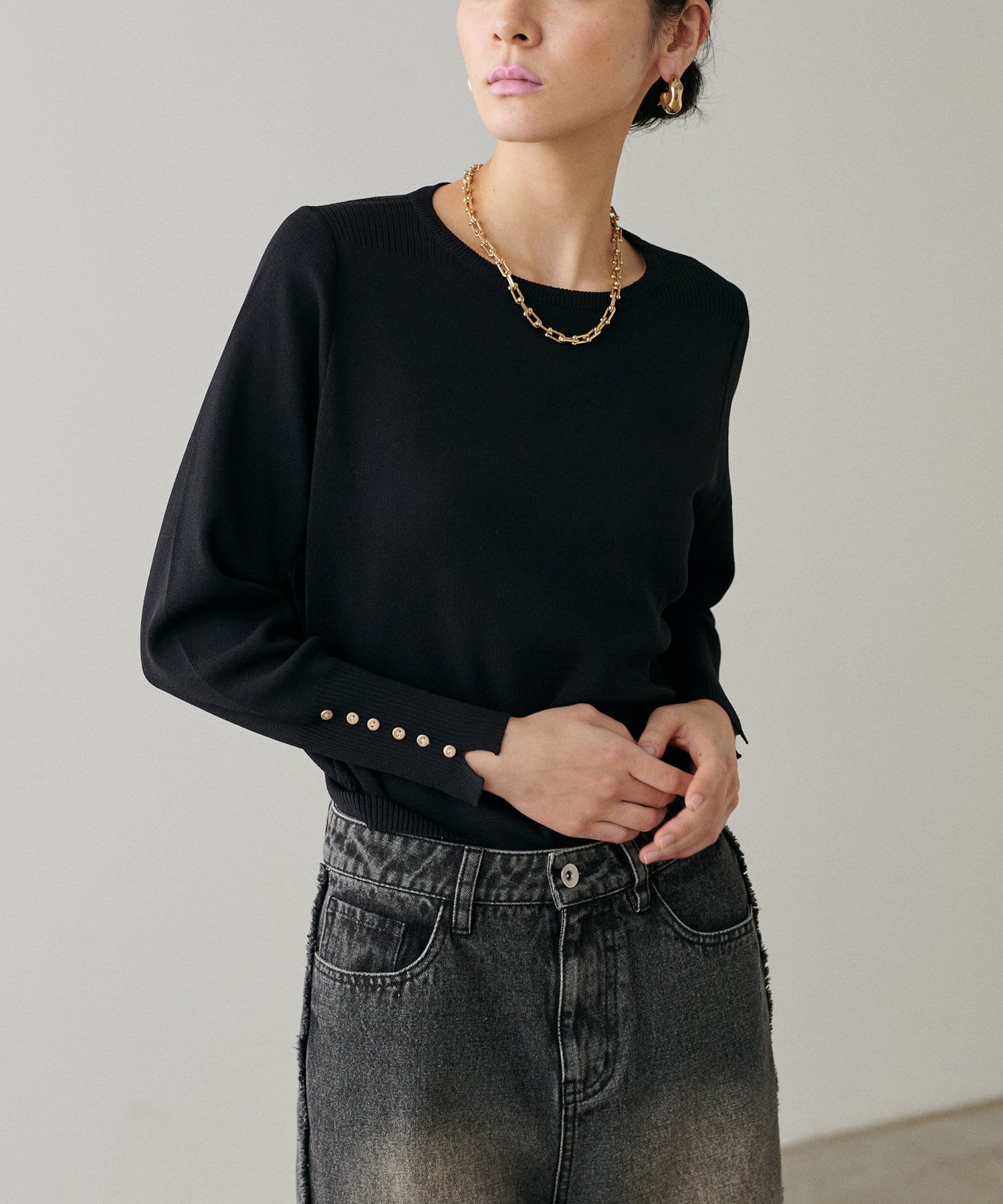 NICE CLAUP / OLIVE des OLIVE OUTLET(ナイスクラップ  / オリーブ デ オリーブ アウトレット) 【LARUTA】袖口ちび釦シンプルニット