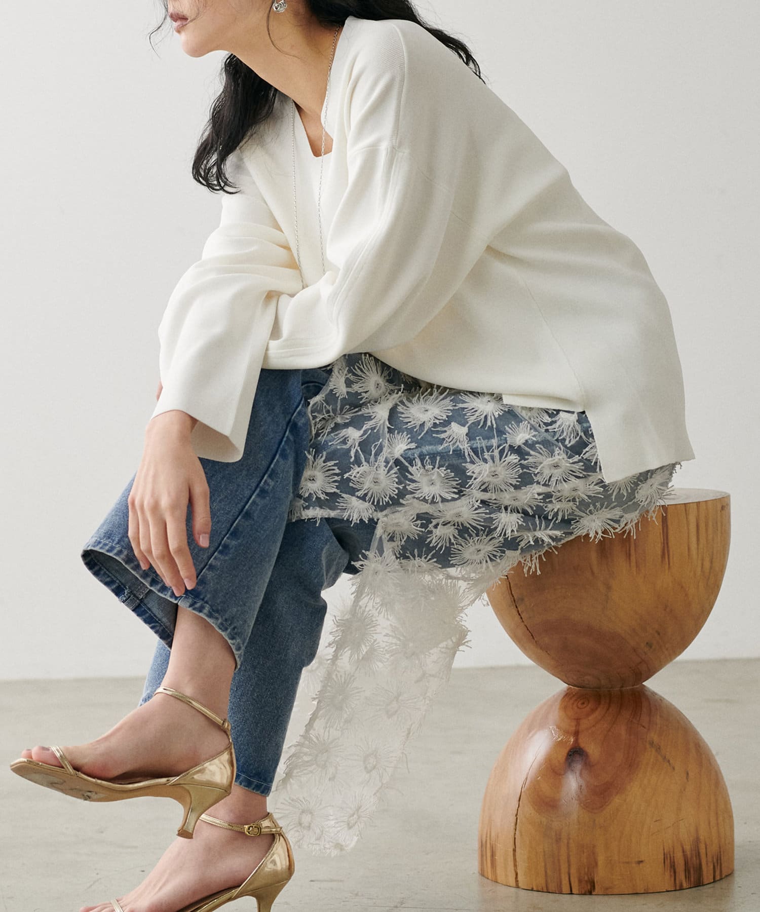 NICE CLAUP / OLIVE des OLIVE OUTLET(ナイスクラップ  / オリーブ デ オリーブ アウトレット) 【LARUTA】深Ｖおしゃれゆるニット