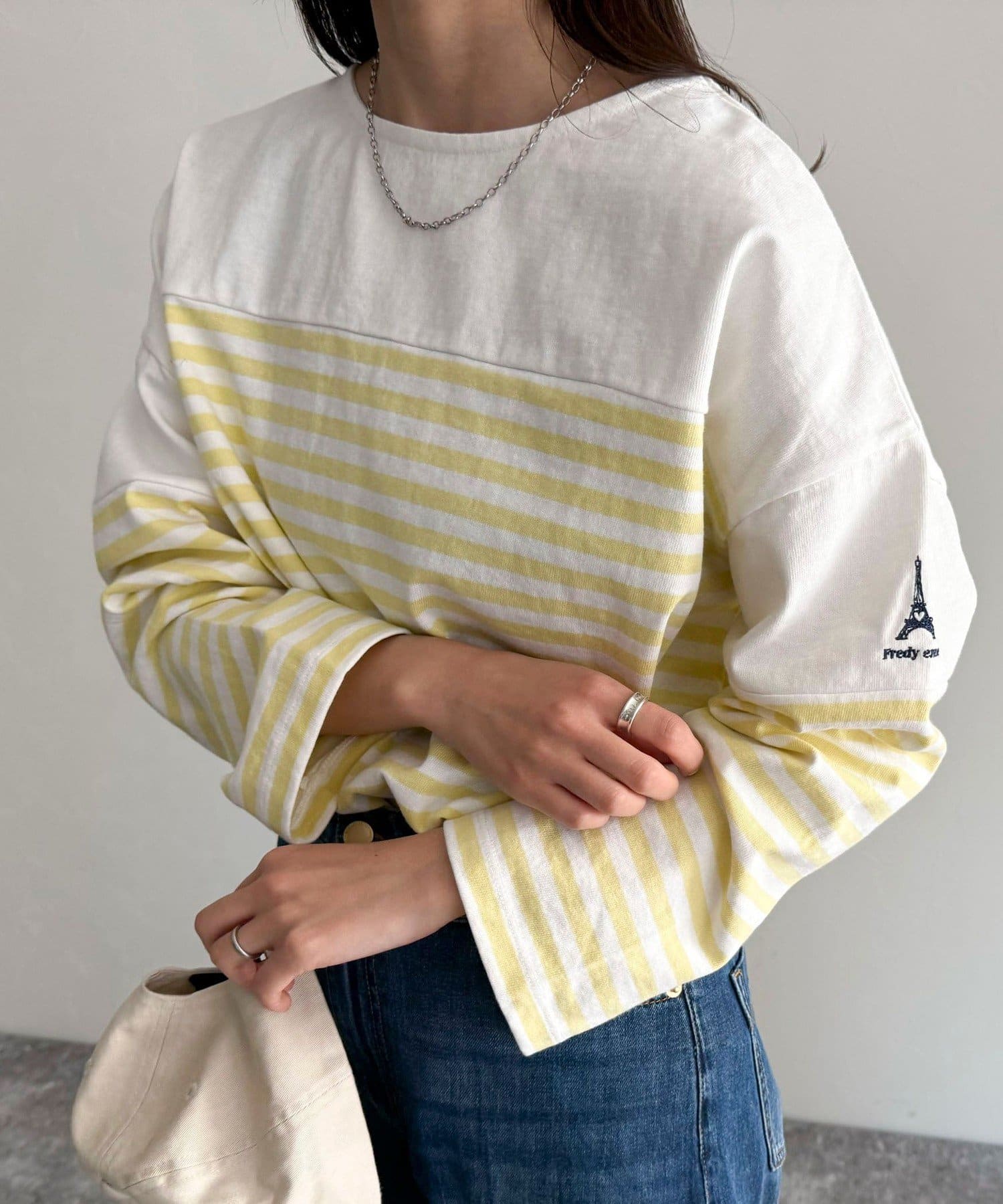 FREDY & GLOSTER(フレディ アンド グロスター) パネルボーダー刺繍プルオーバーカットソー