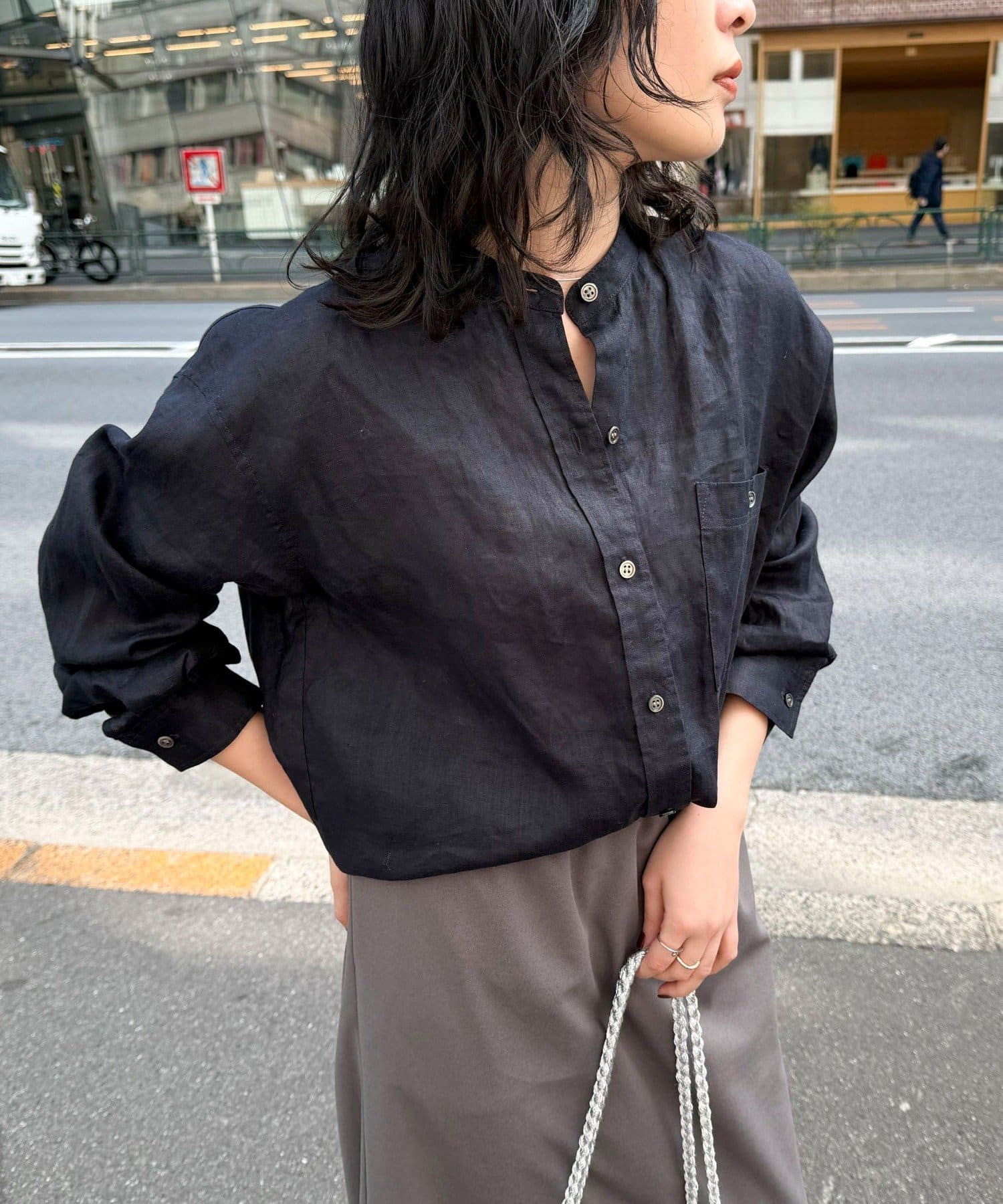 ◇fredy emue◇【2025 SS】ラフな印象に見せてくれるリネンバンドカラーシャツ●point・春夏シーズン大活躍間違いなしのリネンバンドカラーシャツが登場！・ややゆとりのあるシルエットでサッ
