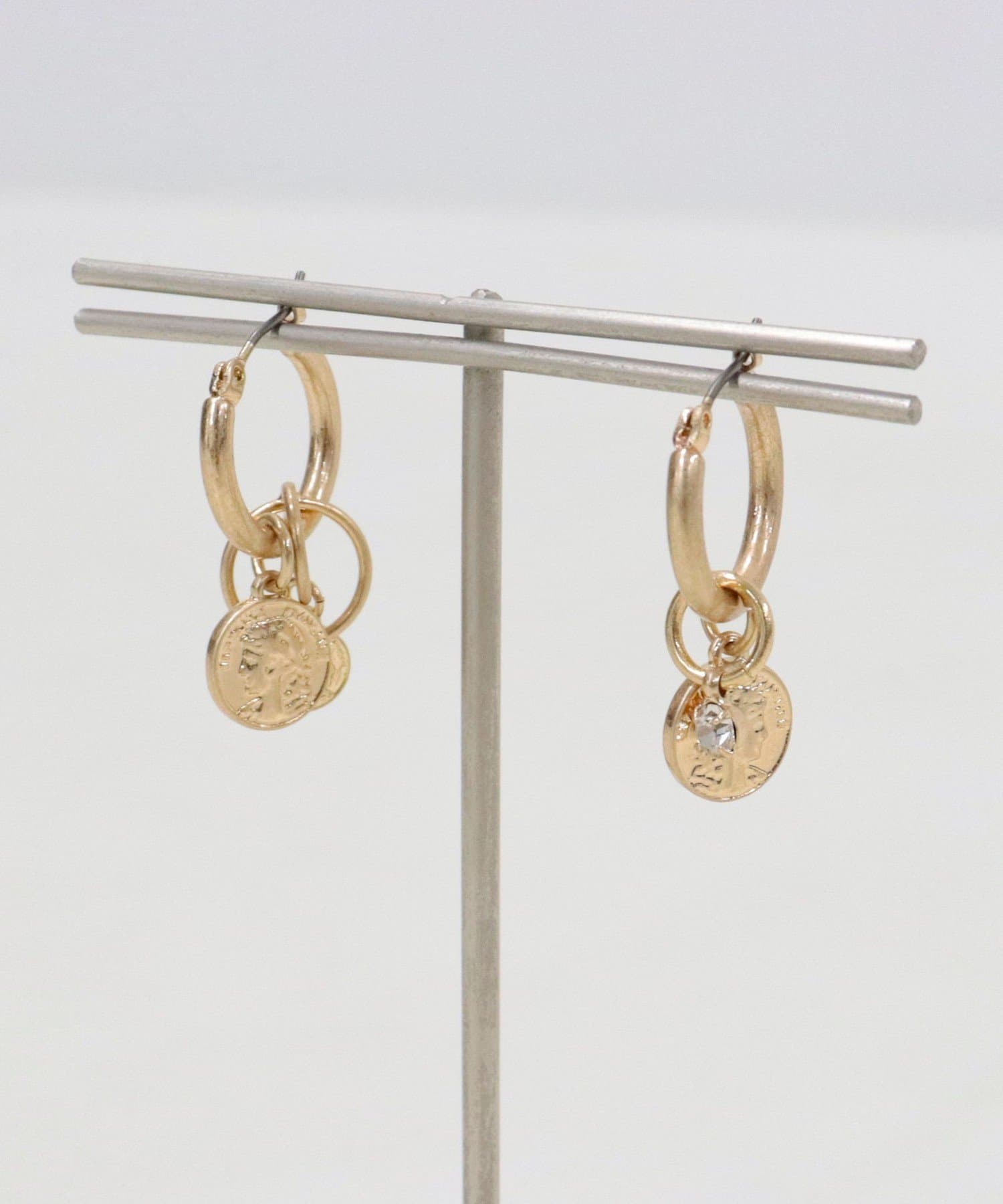 FREDY & GLOSTER(フレディ アンド グロスター) アシメコインリングピアス