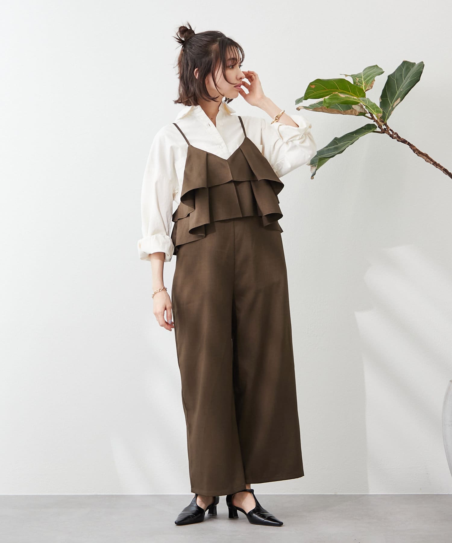 Doudou フリル付きブラウンサロペット DouDou オールインワン 「WEB限定」 フリルビスチェキャミ