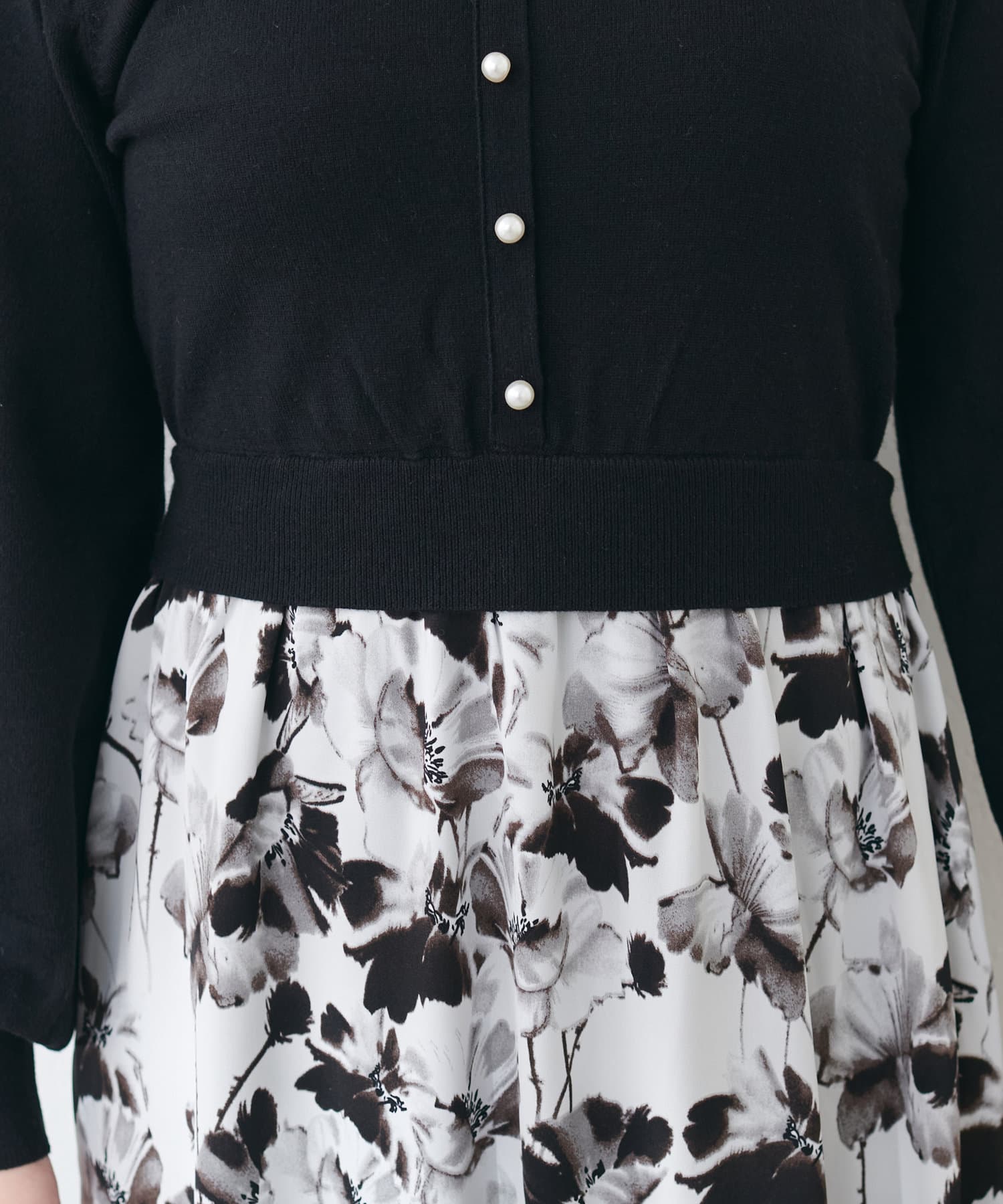 NICE CLAUP / OLIVE des OLIVE OUTLET(ナイスクラップ  / オリーブ デ オリーブ アウトレット) 【natural couture】前後2way花柄ドッキングニットワンピース