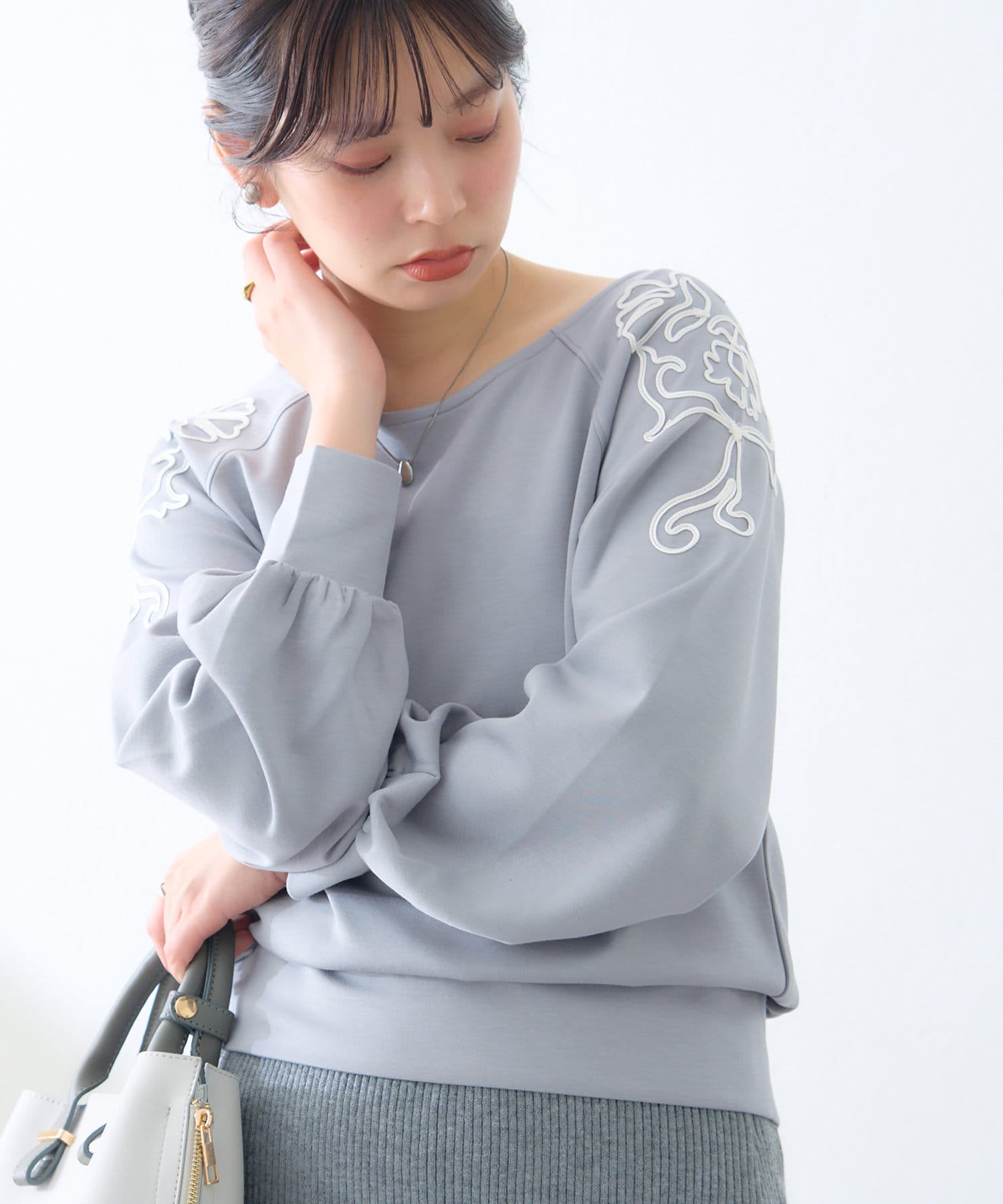 NICE CLAUP / OLIVE des OLIVE OUTLET(ナイスクラップ  / オリーブ デ オリーブ アウトレット) 【natural couture】コード刺繍カットソー