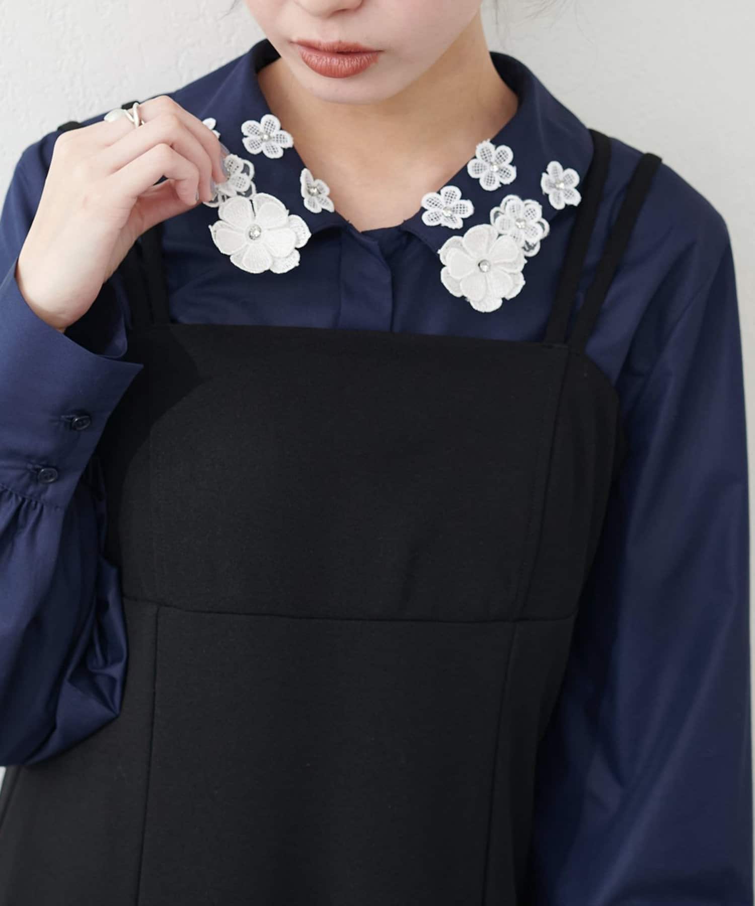 NICE CLAUP / OLIVE des OLIVE OUTLET(ナイスクラップ  / オリーブ デ オリーブ アウトレット) 【natural couture】お花モチーフ衿ブラウス