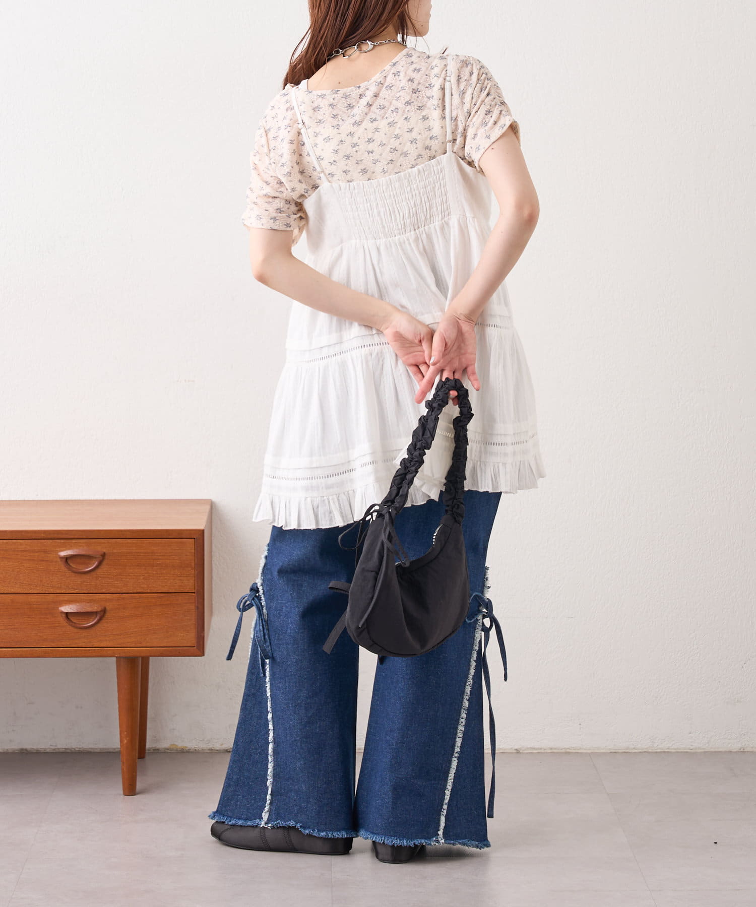 w closet(ダブルクローゼット) 半袖フラワーレースジャガードT