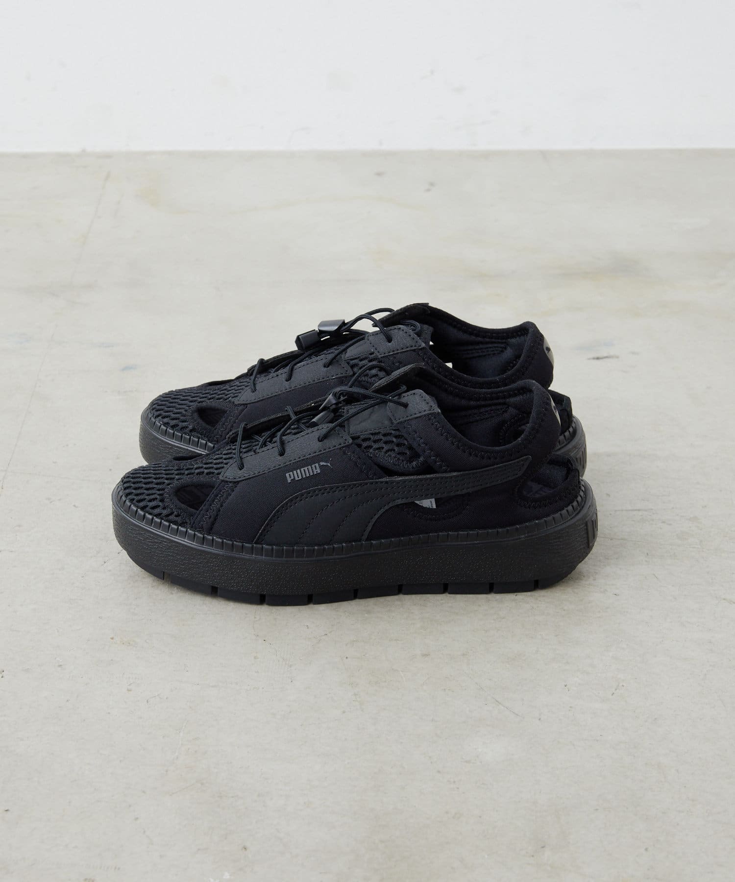 動画あり/WEB限定》【PUMA(プーマ)】PLATFORM TRACE LITE MULE
