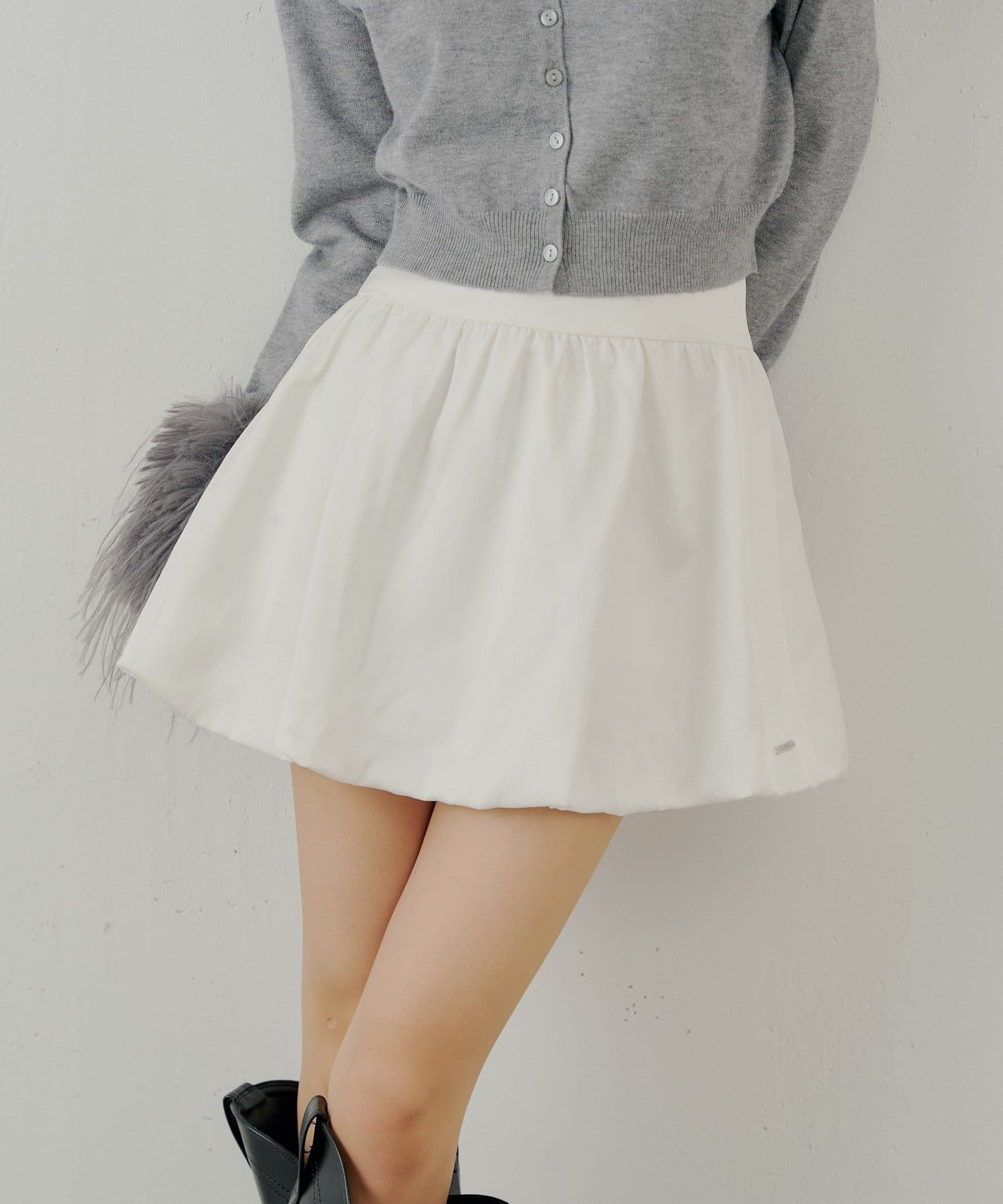 OUTLET(アウトレット) 【Chico】切り替えサテンライクバルーンスカート