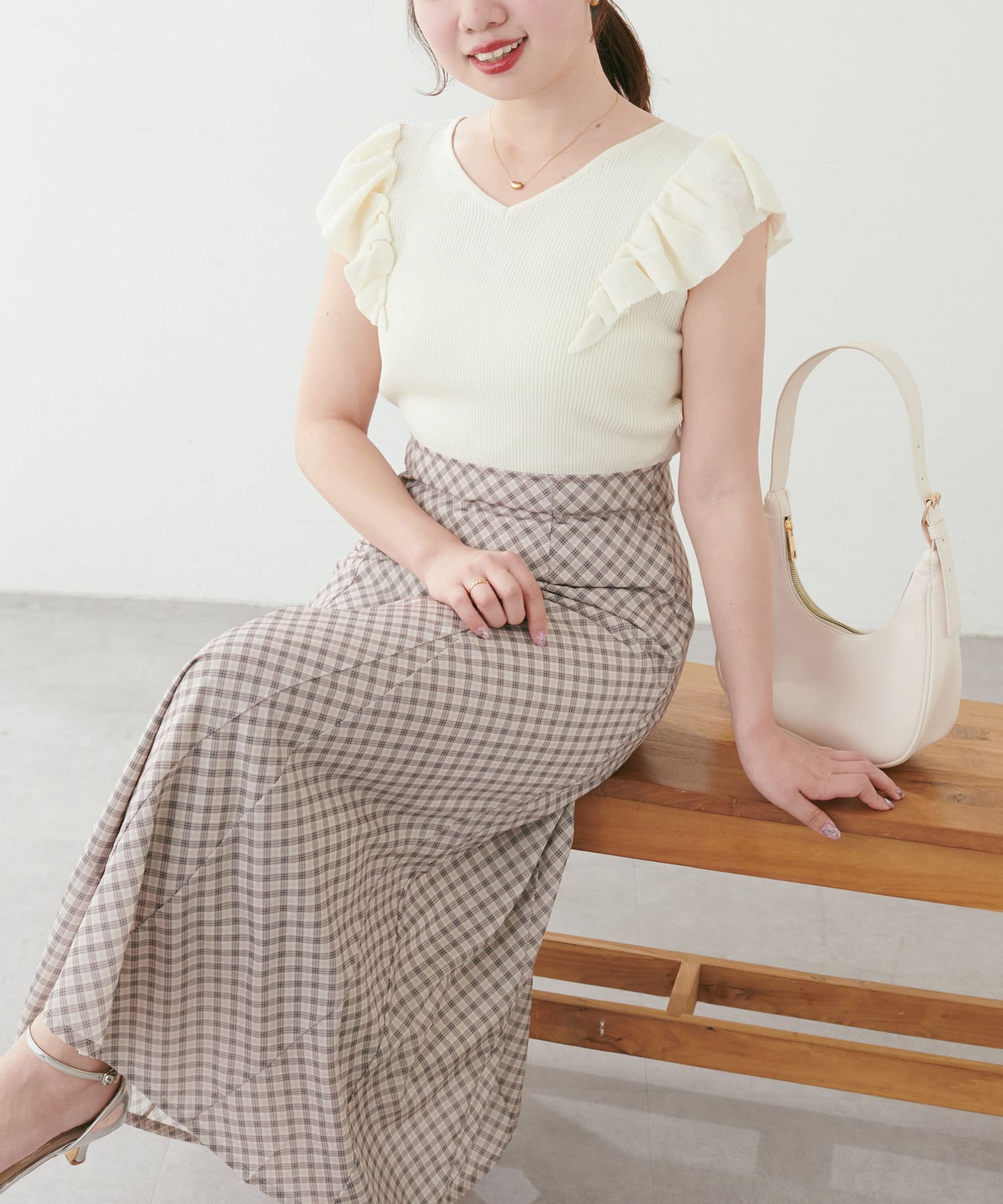 公式の店舗 canami】フリル袖ニットドッキングワンピース | couture natural ワンピース