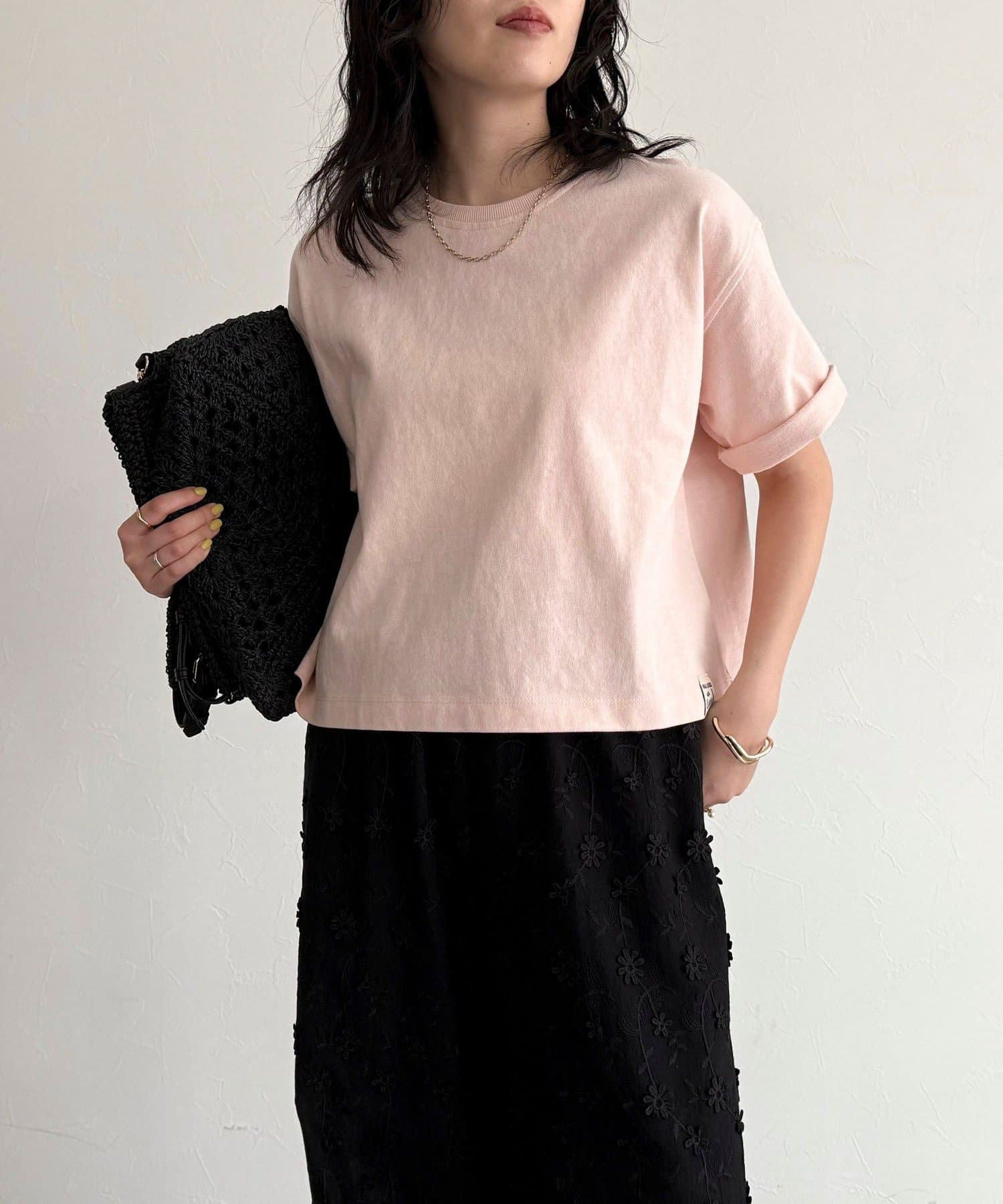 ◇fredy emue◇【2025 SS】合わせやすさ抜群なクロップド丈Tシャツ●point・シンプルなデザインでどんなコーディネートにも万能に使えるベーシックロンTのクロップド丈バージョン！・トレン