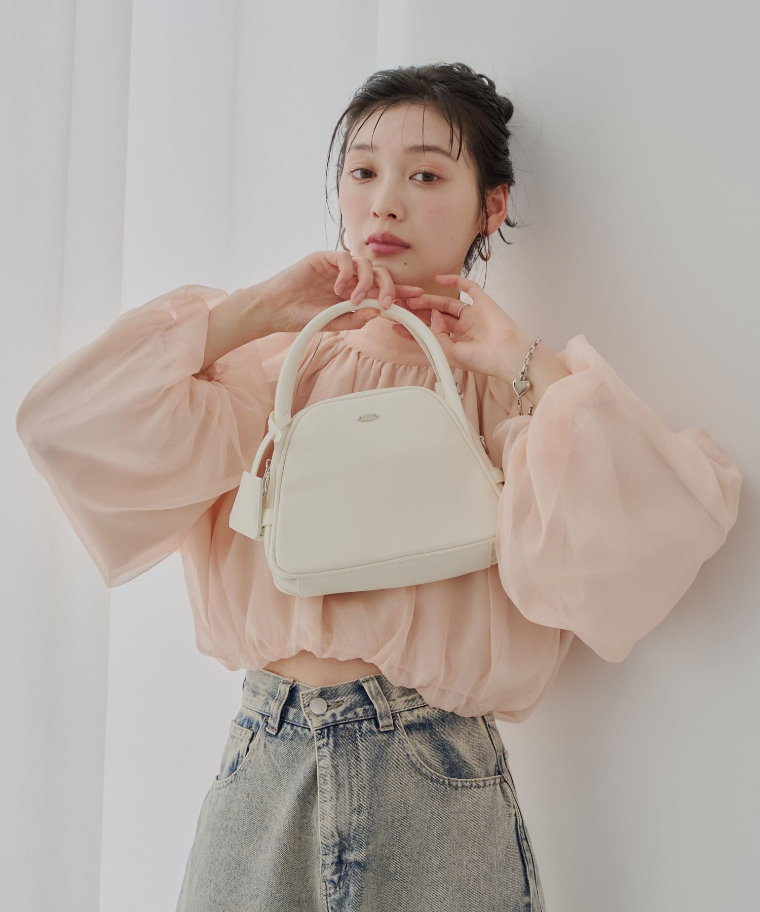 かわいい♡ラウンドのハンドここ Chico ボストンバッグ ラウンドハンドルボストンバッグ