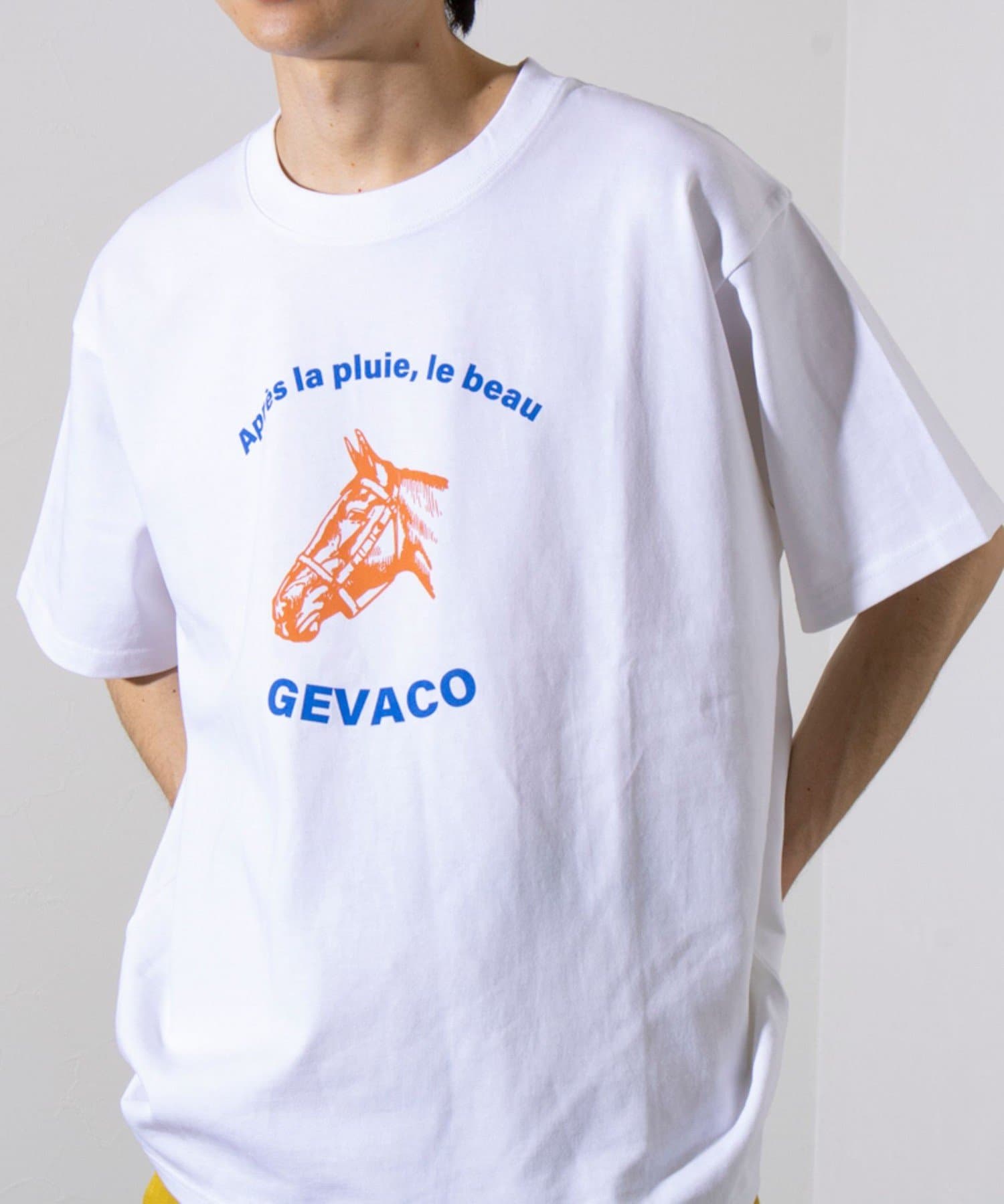 No.8123M"GEVACO"の馬プリントが目を惹くコーデのアクセントにぴったりなプリントTEE■デザインシンプルながらも存在感あるプリントが魅力の1枚。主張しすぎないデザインな