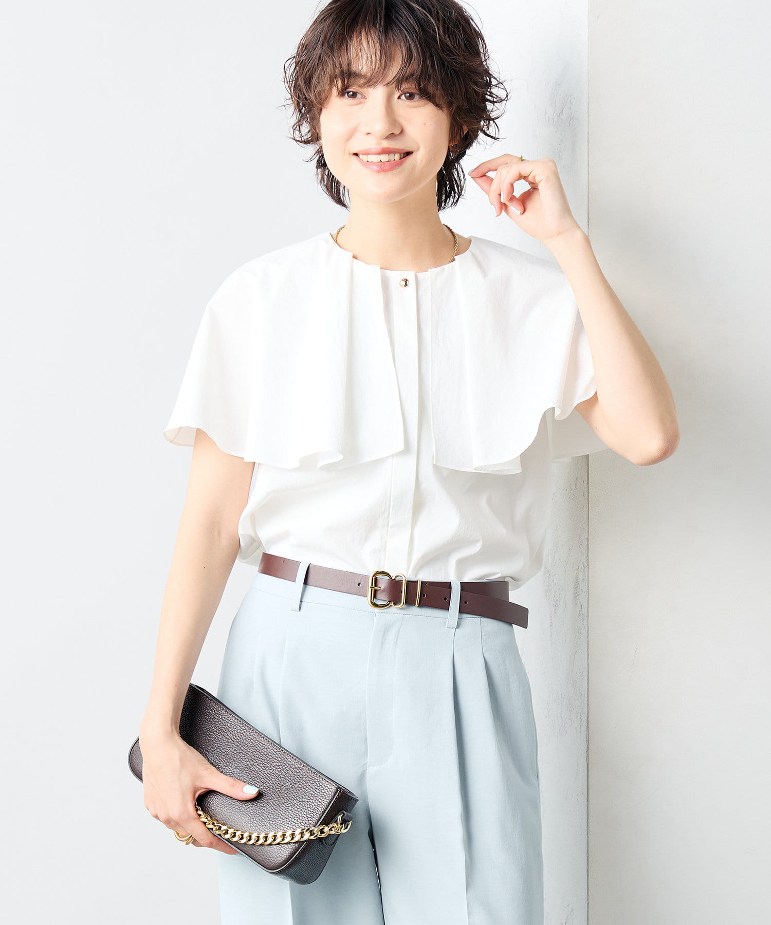 ◇25SS◇NOLLEY'S sophi◆Point・軽めのタフタ素材を使用したブラウス・ケープのような大きめの衿がポイント・シンプルでクリーンな印象でありながら、華やかに見せてくれる1枚・