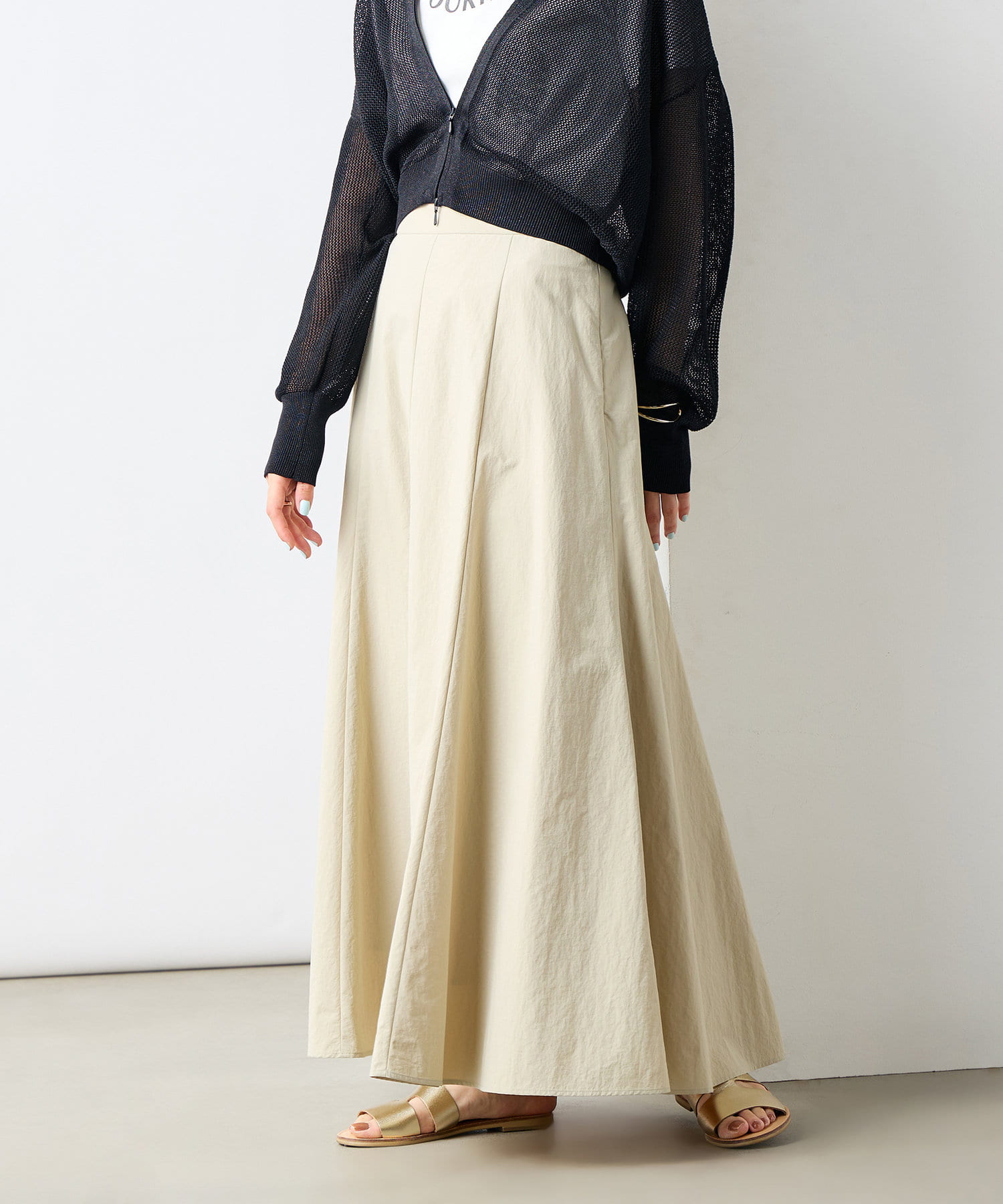 ◇25SS◇NOLLEY'S sophi◆Point・タスラン加工のタフタ素材を使用したロング丈のフレアスカート・程よくきれいめな雰囲気の大人カジュアルな1枚・コットンのようなナチュラル感が