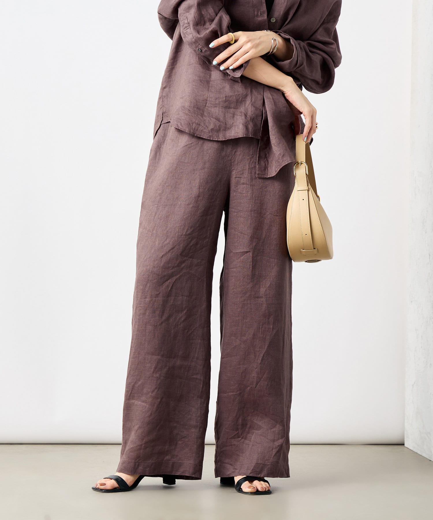 ◇25SS◇2nd NOLLEY'S◆Point・夏も快適に穿けるリネンのワイドパンツ・生地の段階で洗いをかけ、適度なハリコシ感を残しつつ、柔らかく仕上げた細番手のリネンを使用・吸汗/速乾の