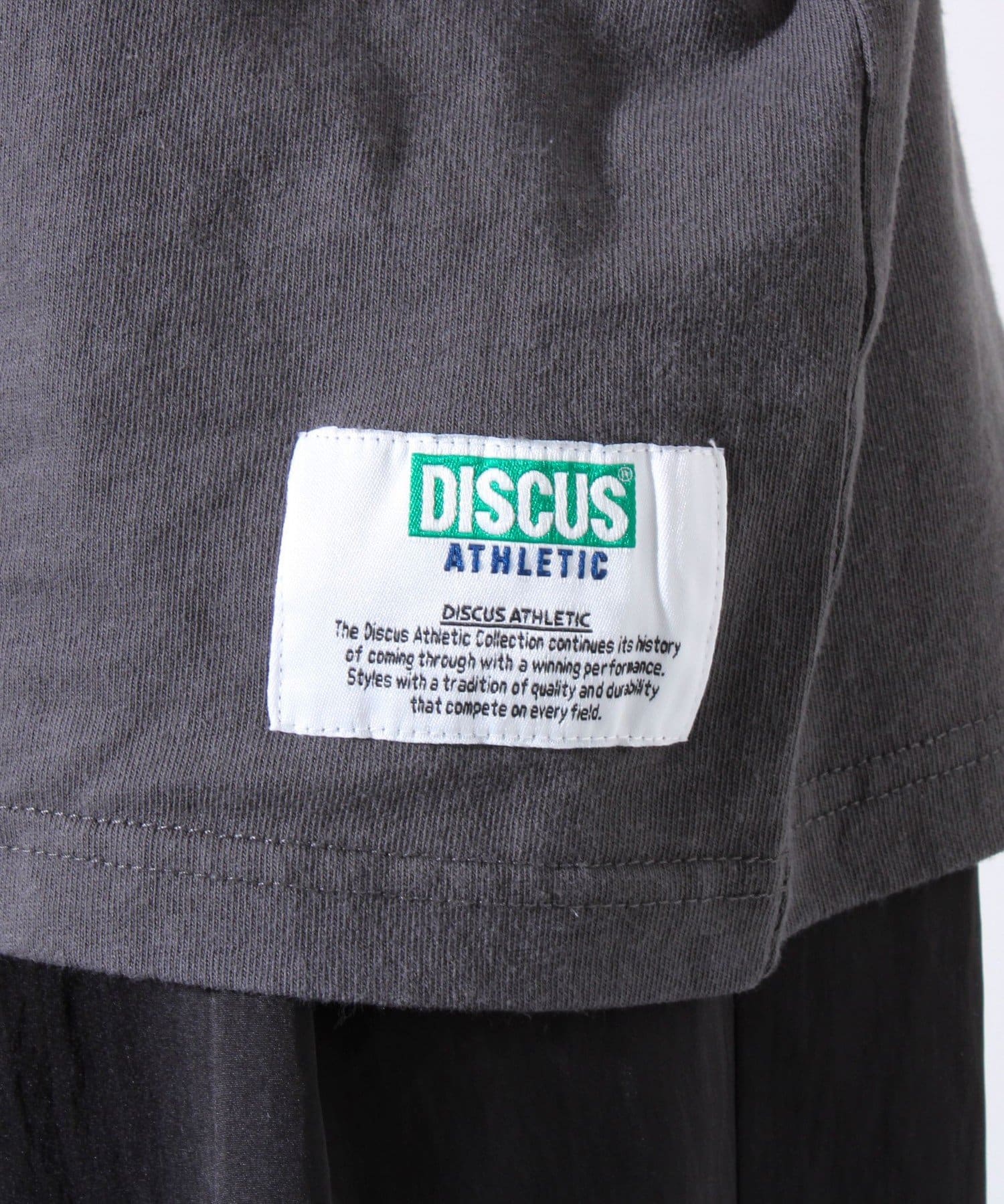 FREDY & GLOSTER(フレディ アンド グロスター) 【MICKEY×DISCUS ATHLETIC】コラボ プリント 半袖Tシャツ