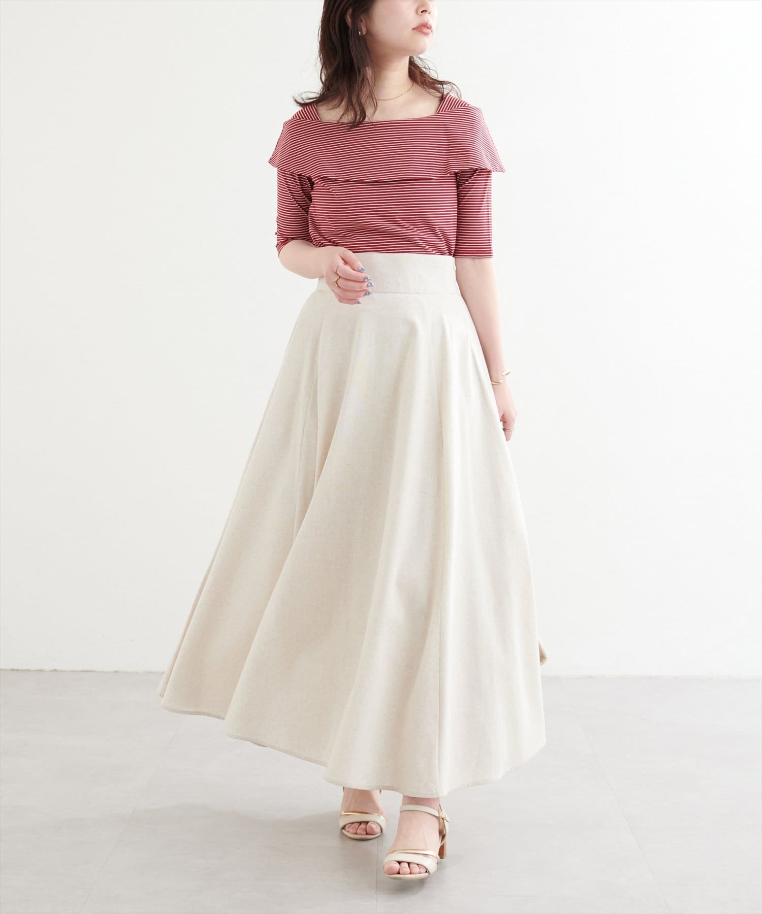 natural couture(ナチュラルクチュール) オフショルデザインカットソーTOPS