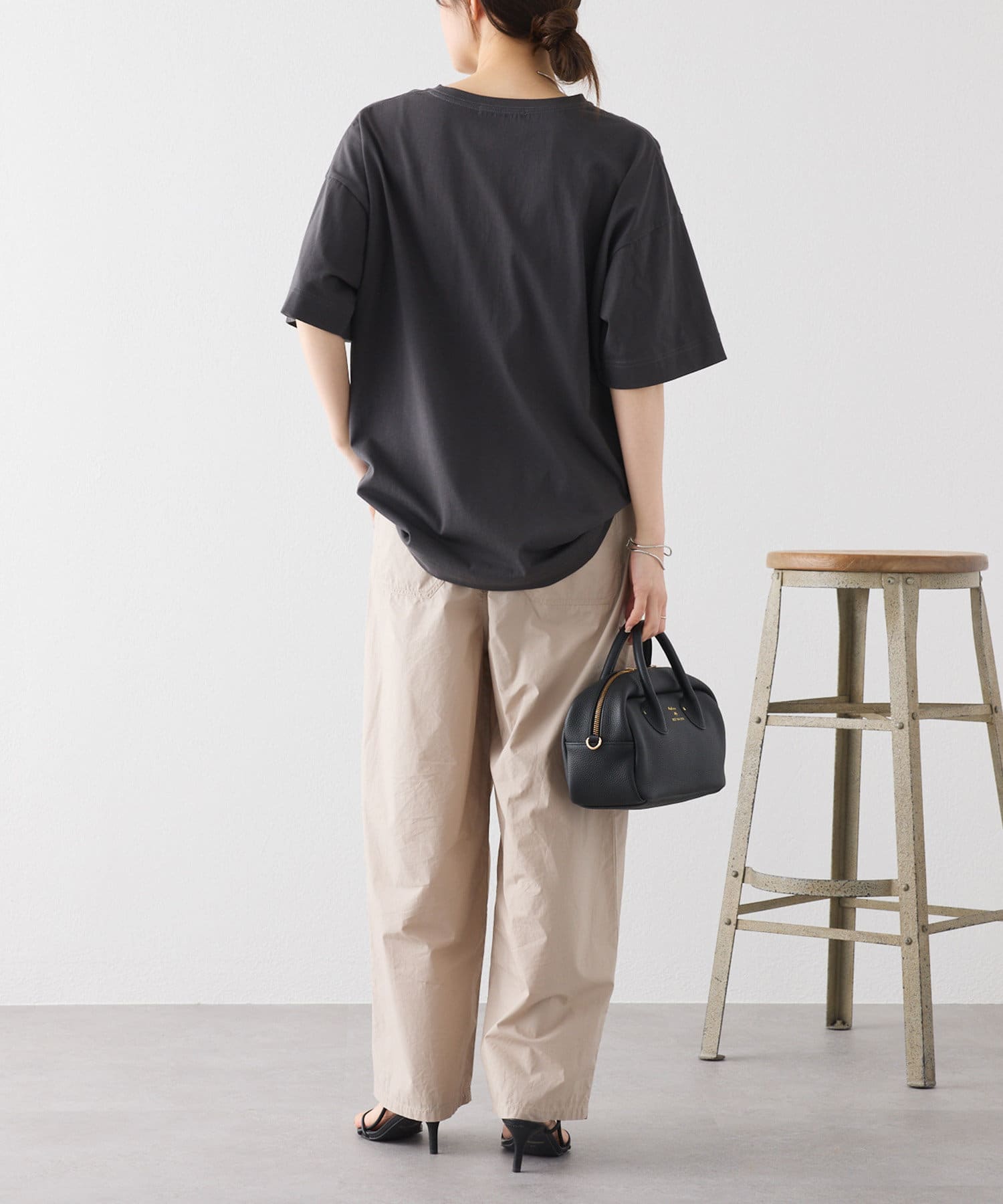 PUAL CE CIN(ピュアルセシン) 【汗シミ防止素材】シンプルロゴTシャツ