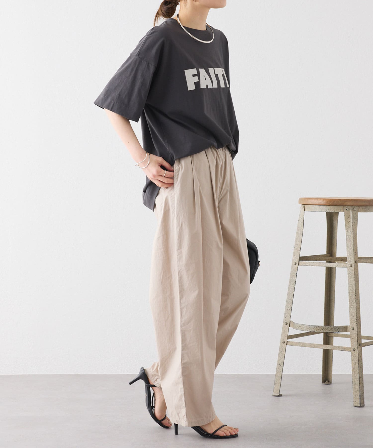 PUAL CE CIN(ピュアルセシン) 【汗シミ防止素材】シンプルロゴTシャツ