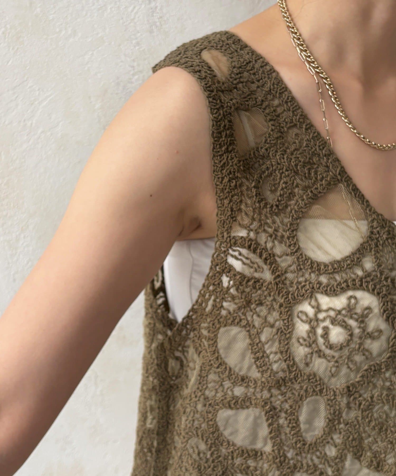 DOUDOU(ドゥドゥ) 刺繍前後2WAYレースタンク