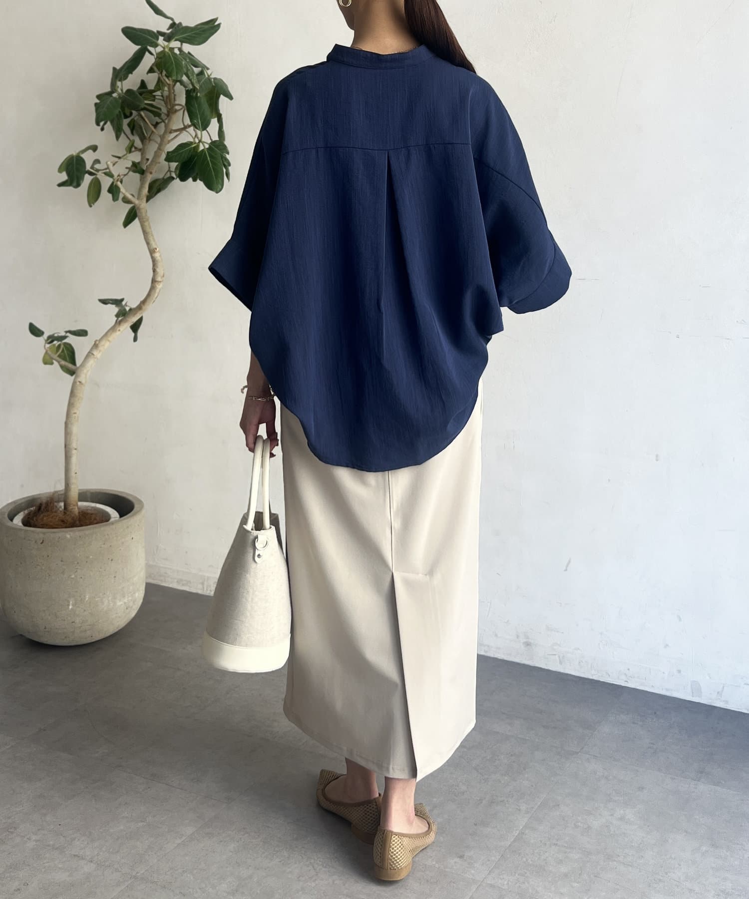 Chez toi(シェトワ) リネンタッチ袖ターンバックブラウス