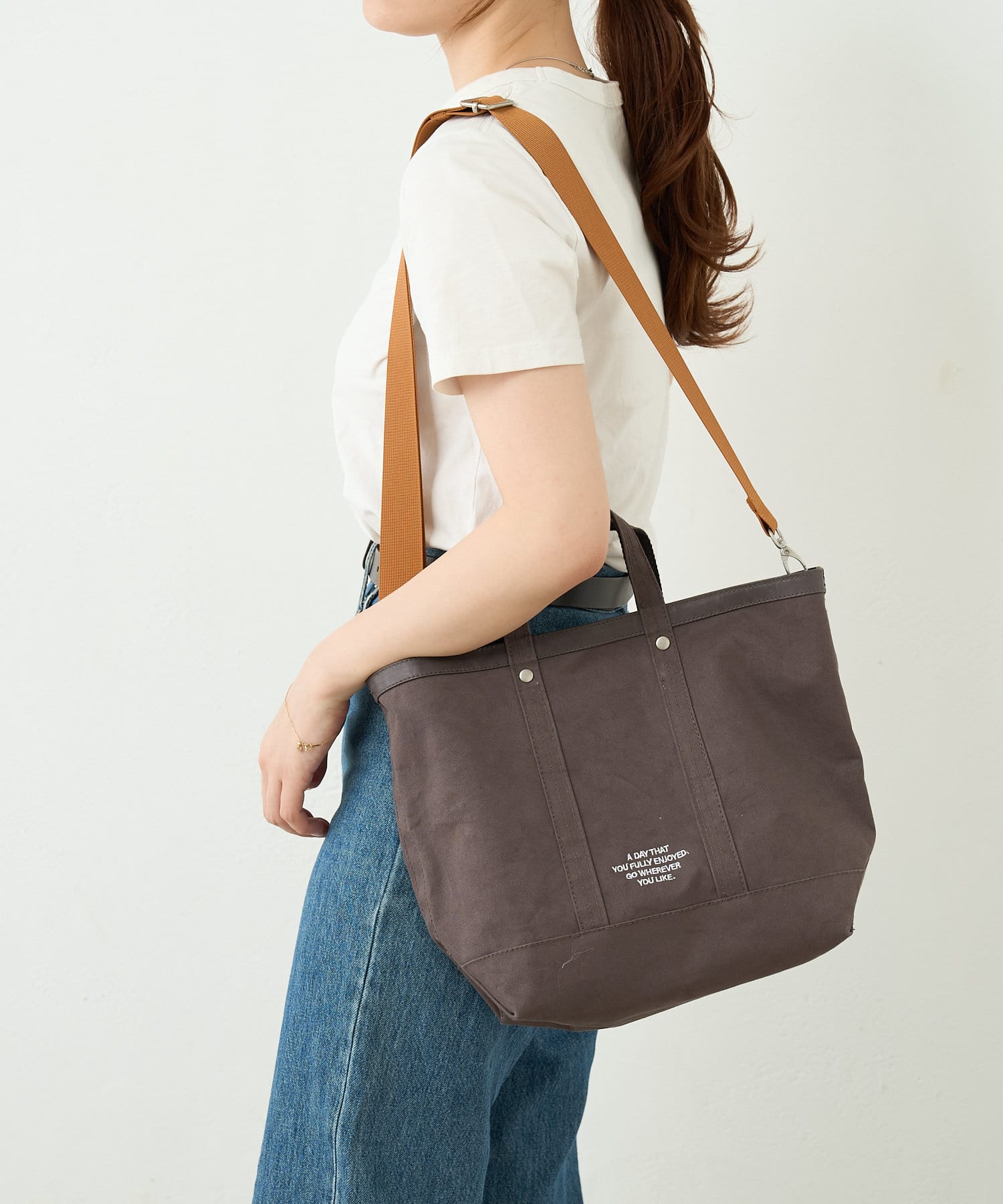 BIRTHDAY BAR(バースデイバー) タイディートートMEDIUM　2WAYバッグ