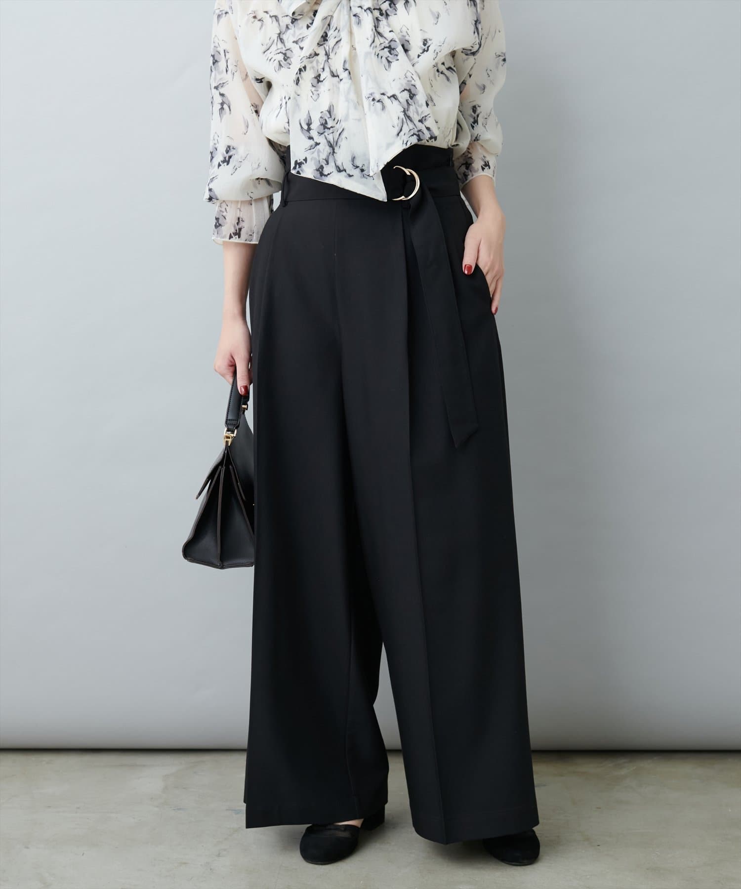NICE CLAUP / OLIVE des OLIVE OUTLET(ナイスクラップ  / オリーブ デ オリーブ アウトレット) 【natural couture】Dカンベルト付きアシメハイウエストパンツ