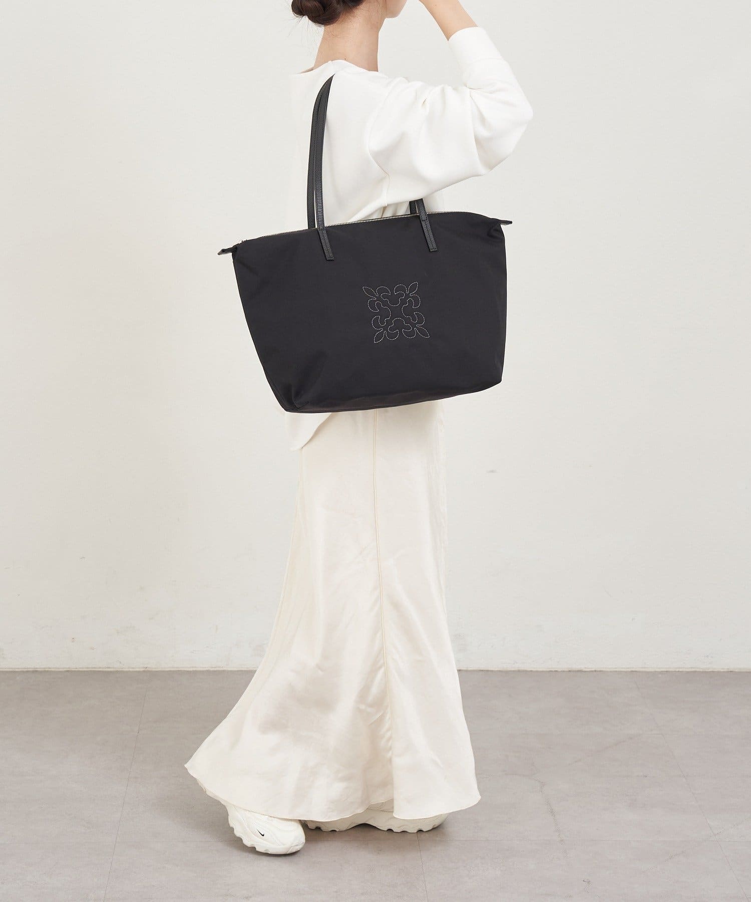 russet(ラシット) [390g/撥水性あり]ファスナー付き　コーデュラナイロントートバッグ