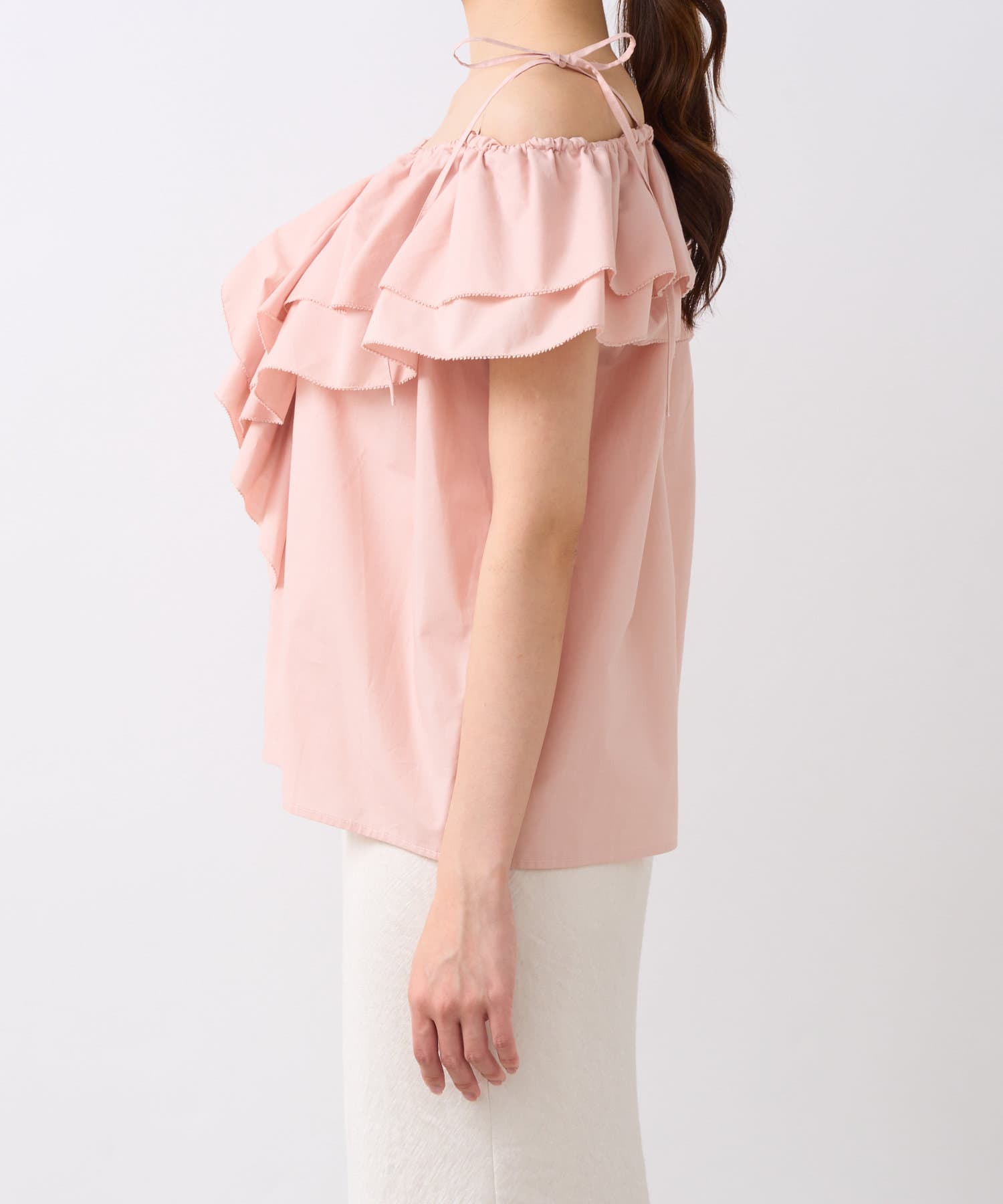La boutique BonBon(ラブティックボンボン) 【取り入れやすいトレンド】コットンシルクラッフルブラウス
