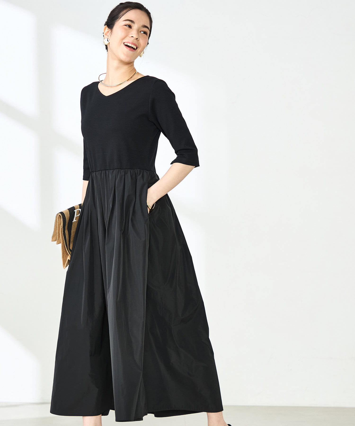 ◇25SS◇NOLLEY'S◆Point・毎年人気の着心地の良いストレッチテレコとタフタを組み合わせたワンピース・5分袖のため1枚着でもジャケットやシャツを羽織っても着まわせるアイテム・襟元