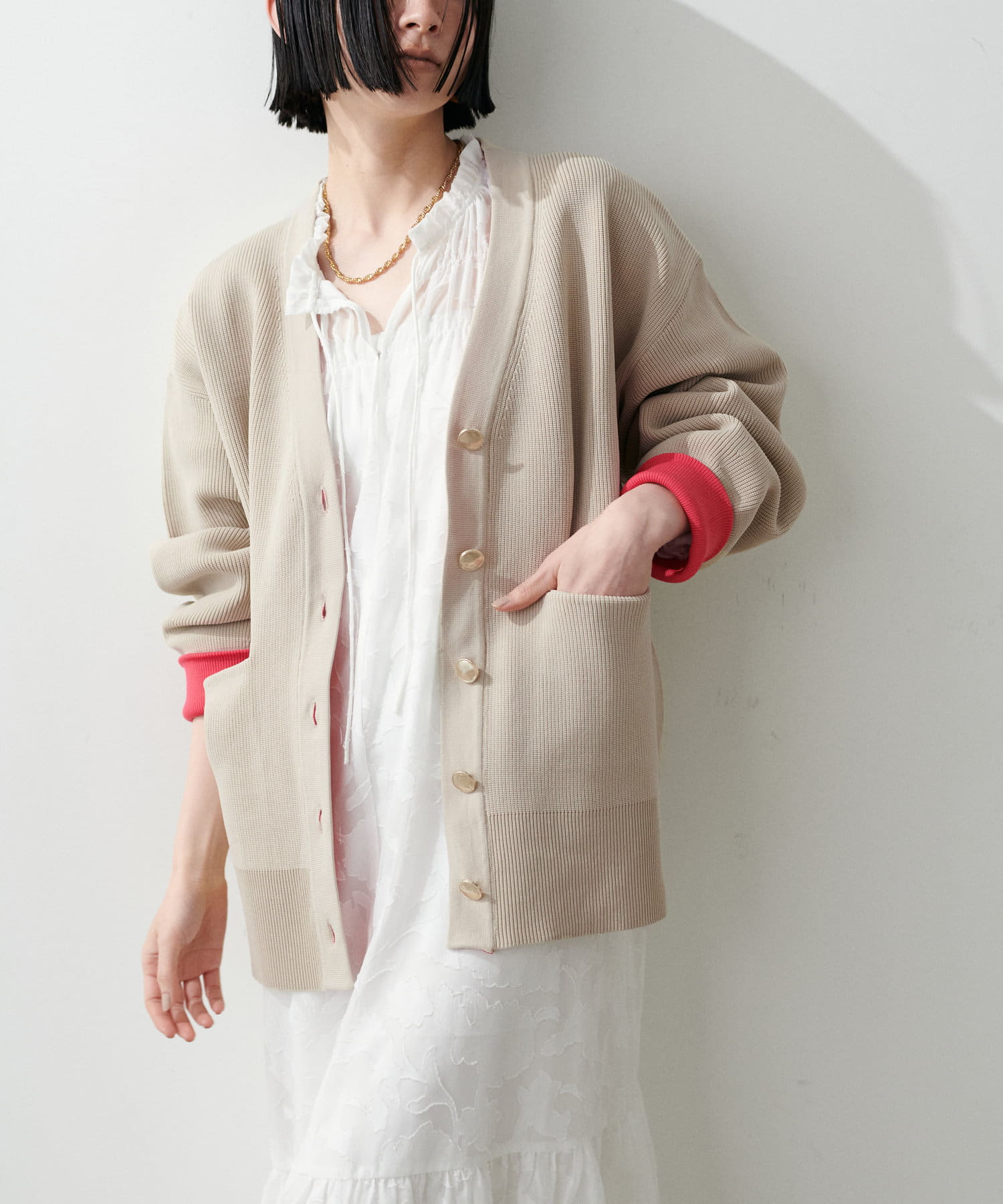 NICE CLAUP / OLIVE des OLIVE OUTLET(ナイスクラップ  / オリーブ デ オリーブ アウトレット) 【LARUTA】配色ポリミドル金ボタンカーデ