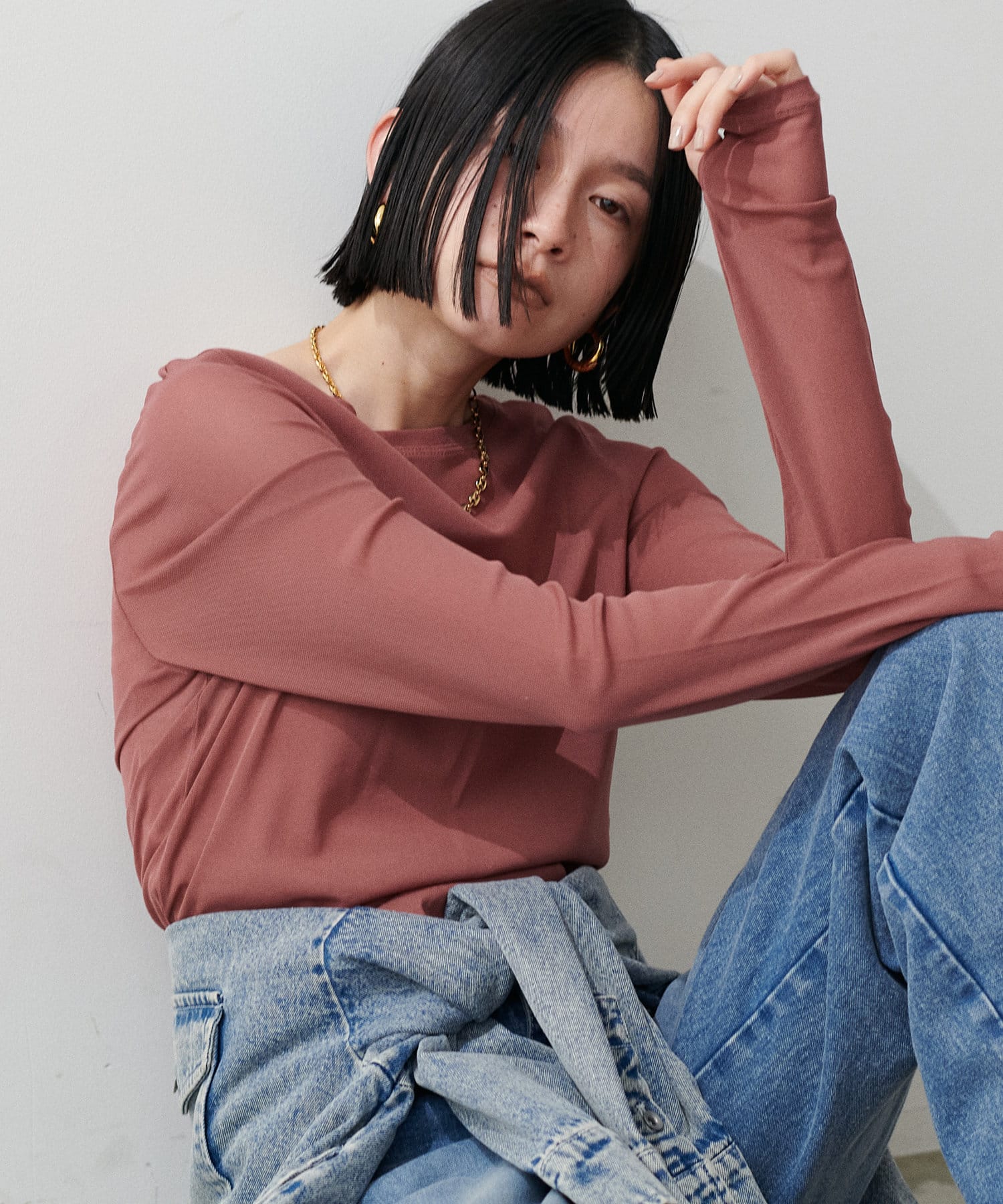 【2025SS LARUTA】メッシュチュールプルオーバー※Web限定カラー：チャコール・ピンク■Design旬のシアー素材のプルオーバーが登場。ニュアンスたっぷりな程よい透け感でメインとしてもレイヤ