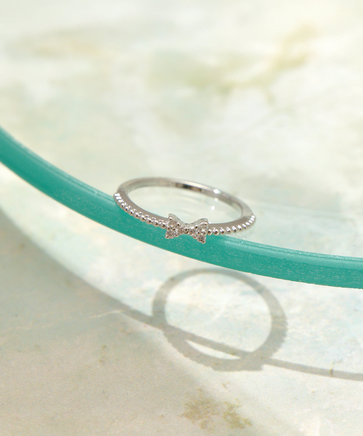 Lattice(ラティス) ストーンリボンピンキーリング