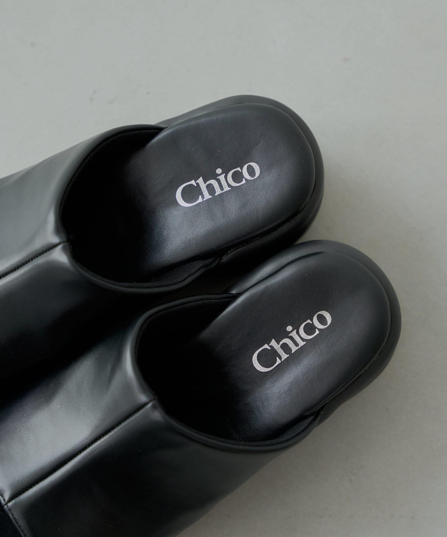Chico(チコ) 厚底ソールスポーツサンダル