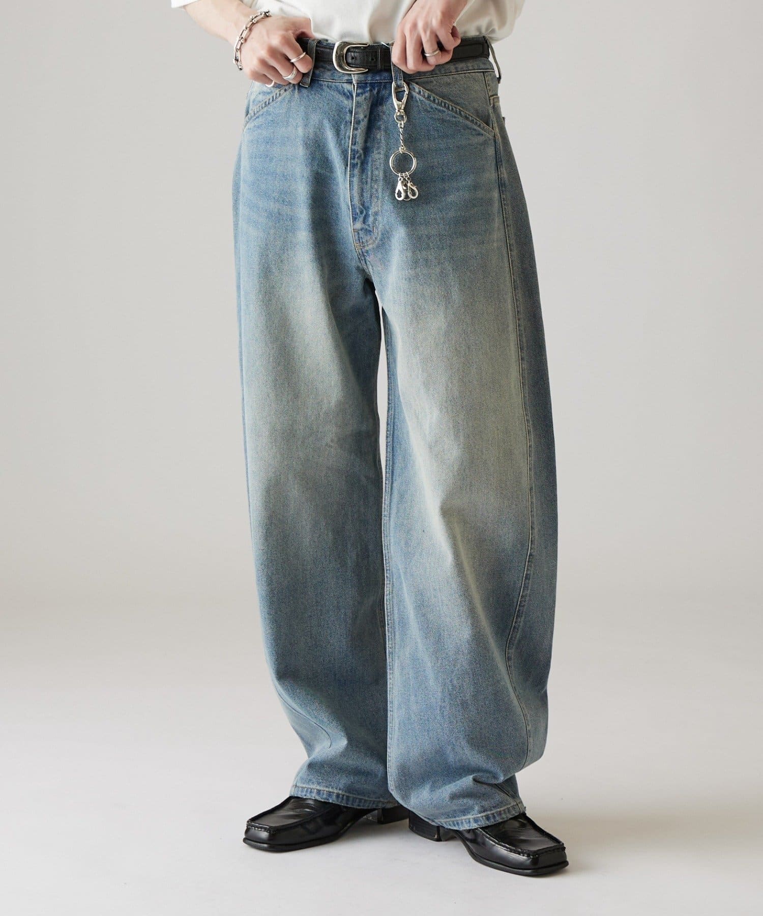 Lui's(ルイス) カーブデニム