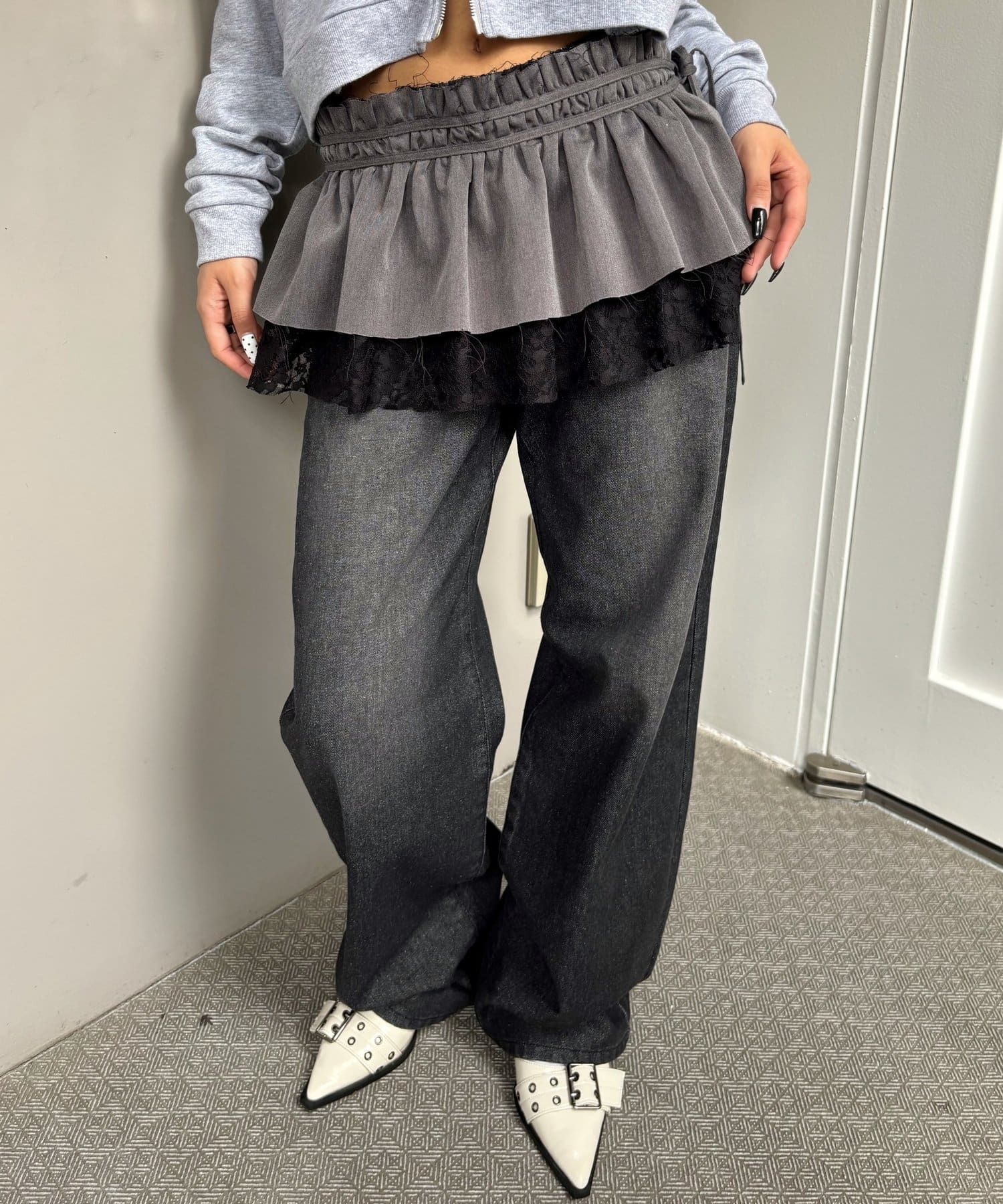 WHO’S WHO gallery(フーズフーギャラリー) TR×レース ラップベルト
