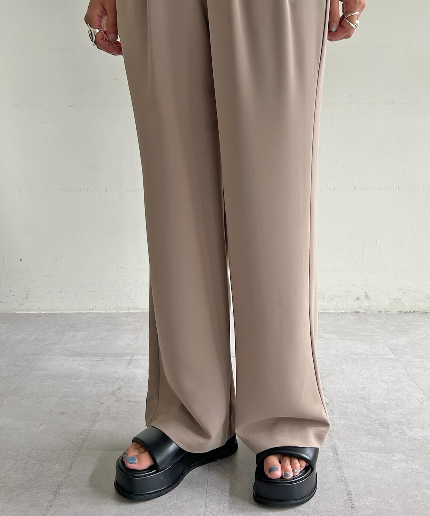 OUTLET(アウトレット) 【SHENERY】エステルダブルクロスライトパンツ