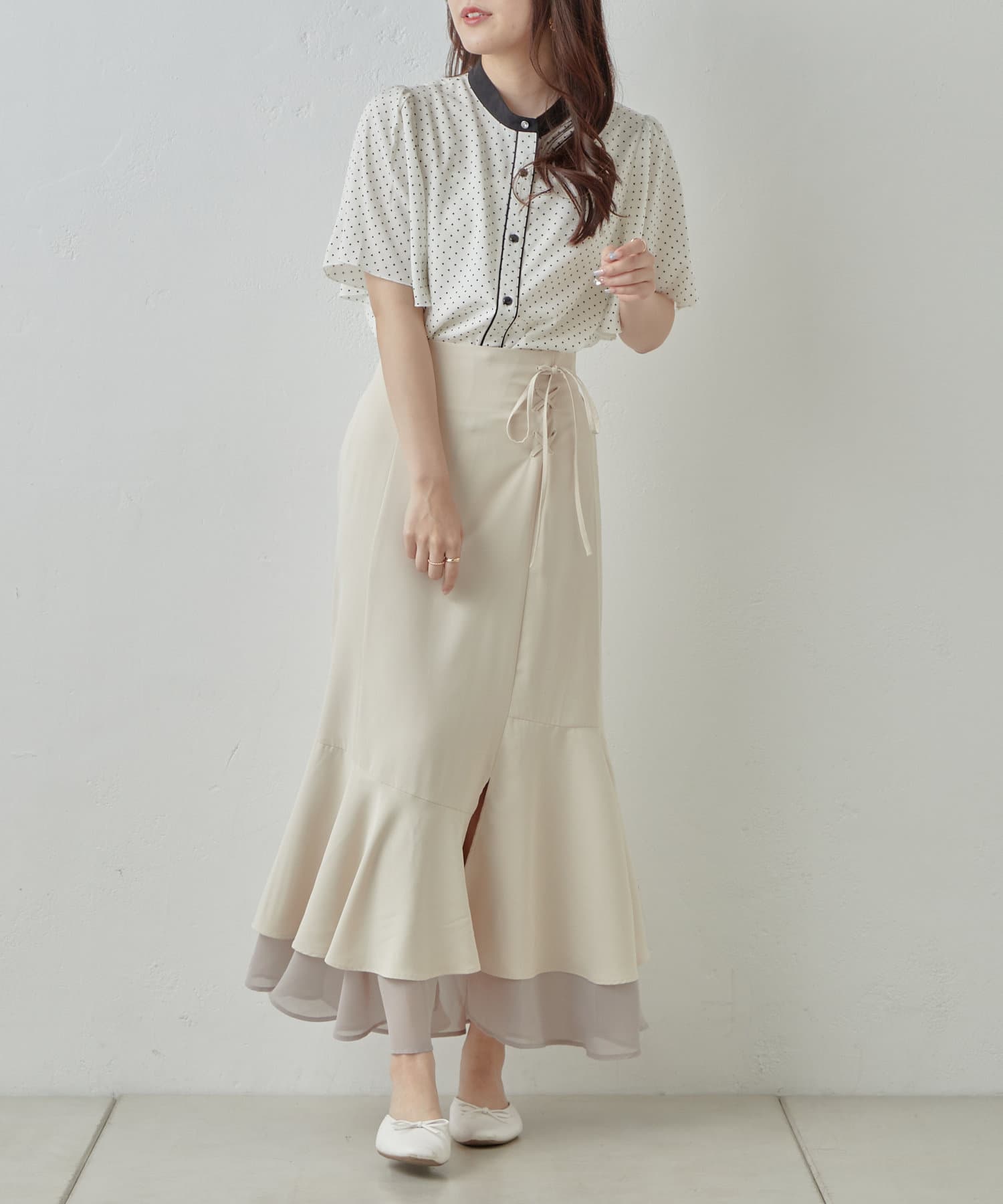 NICE CLAUP / OLIVE des OLIVE OUTLET(ナイスクラップ  / オリーブ デ オリーブ アウトレット) 【RMAF】【大人気のリバイバルアイテム】【WEB限定】配色パイピングブラウス