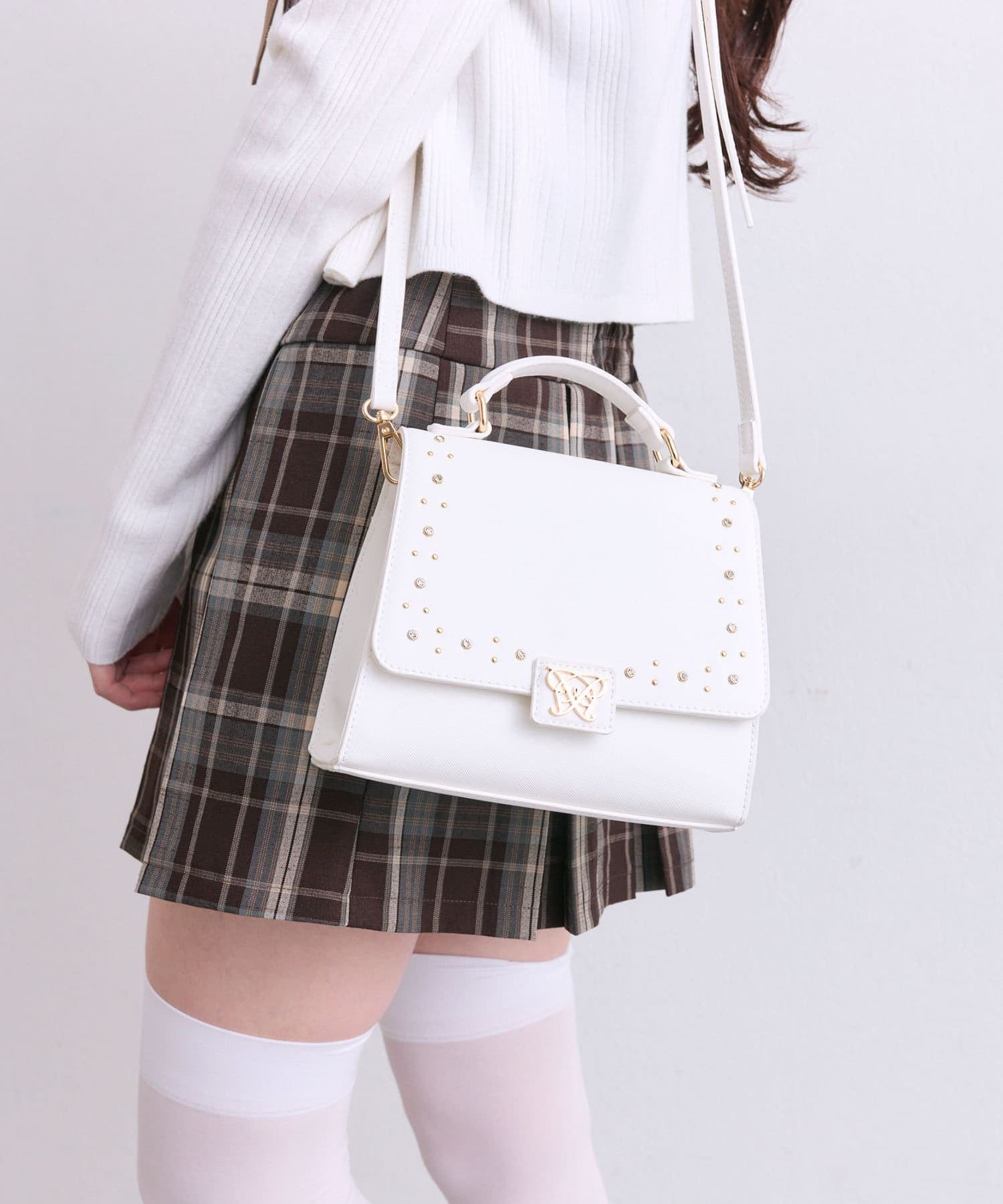 OLIVE des OLIVE エメリスタッズ付きケリーバッグ　ピンクベージュ OLIVE des ショルダーバッグ バッグ エメリスタッズ付きケリー