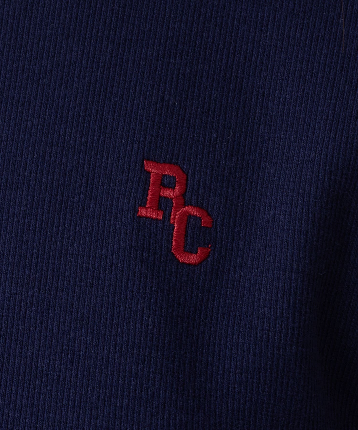 RAY CASSIN(レイカズン) 胸刺繍サイドギャザーTシャツ